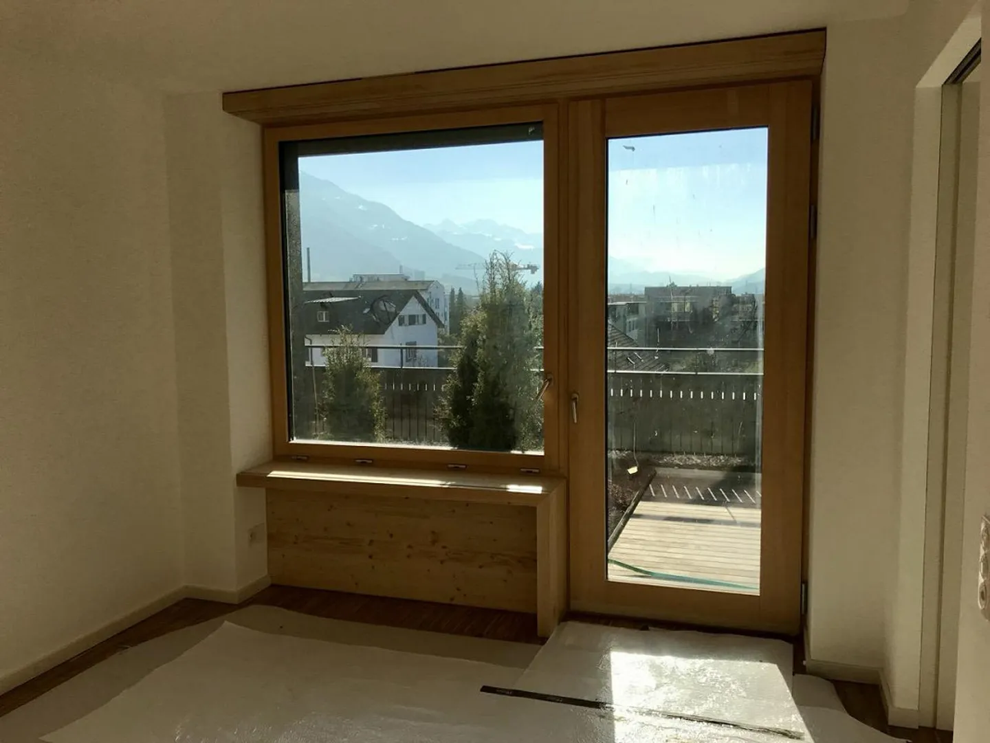 Exklusive Attikawohnung mit Terrasse - Foto 3 von 12