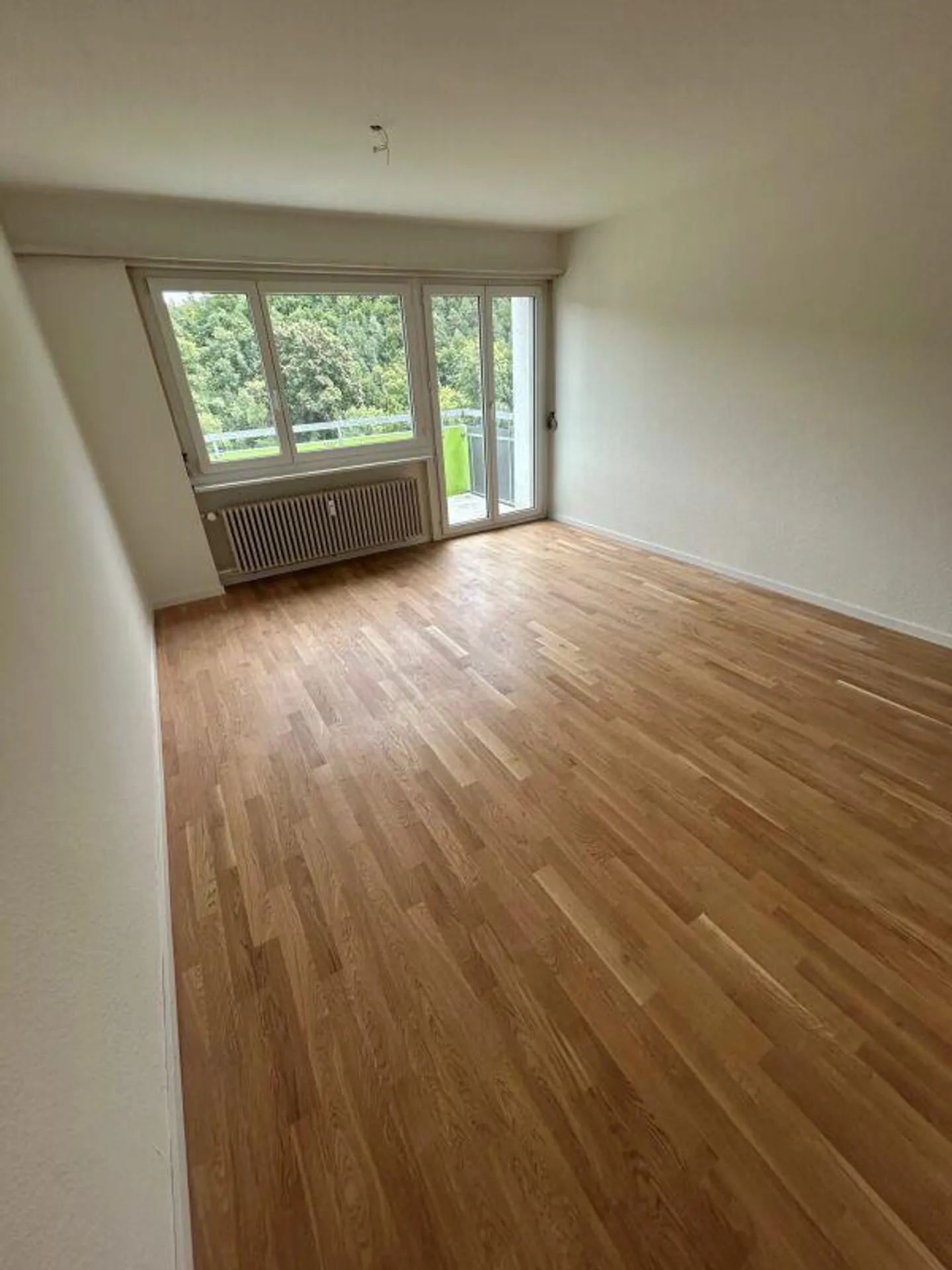 Renovated 3.5-room apartment - Photo 5 of 12