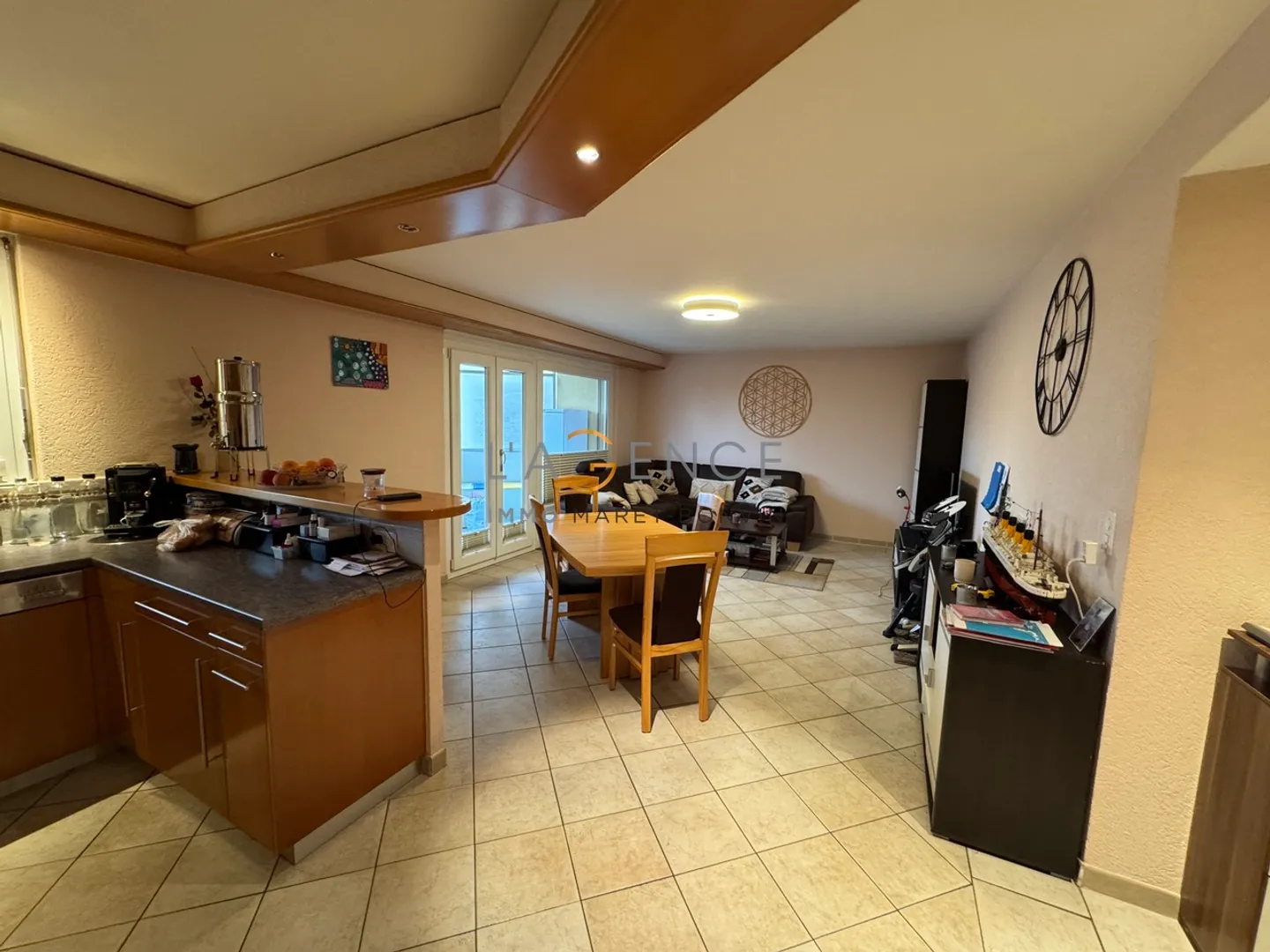 4.5-room apartment / good location! - Photo 2 of 7