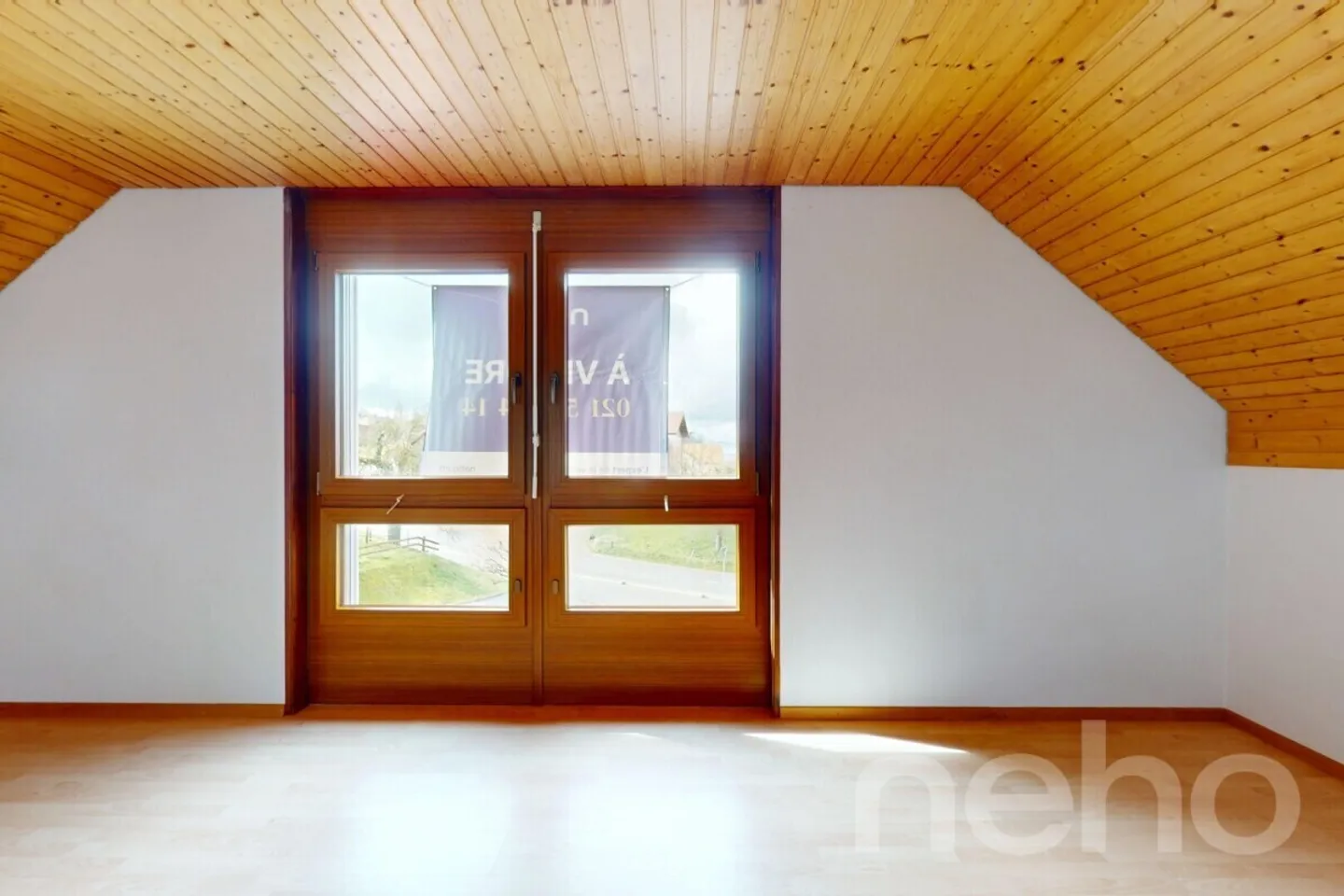 A bright duplex in a quality family condominium - Photo 12 of 13