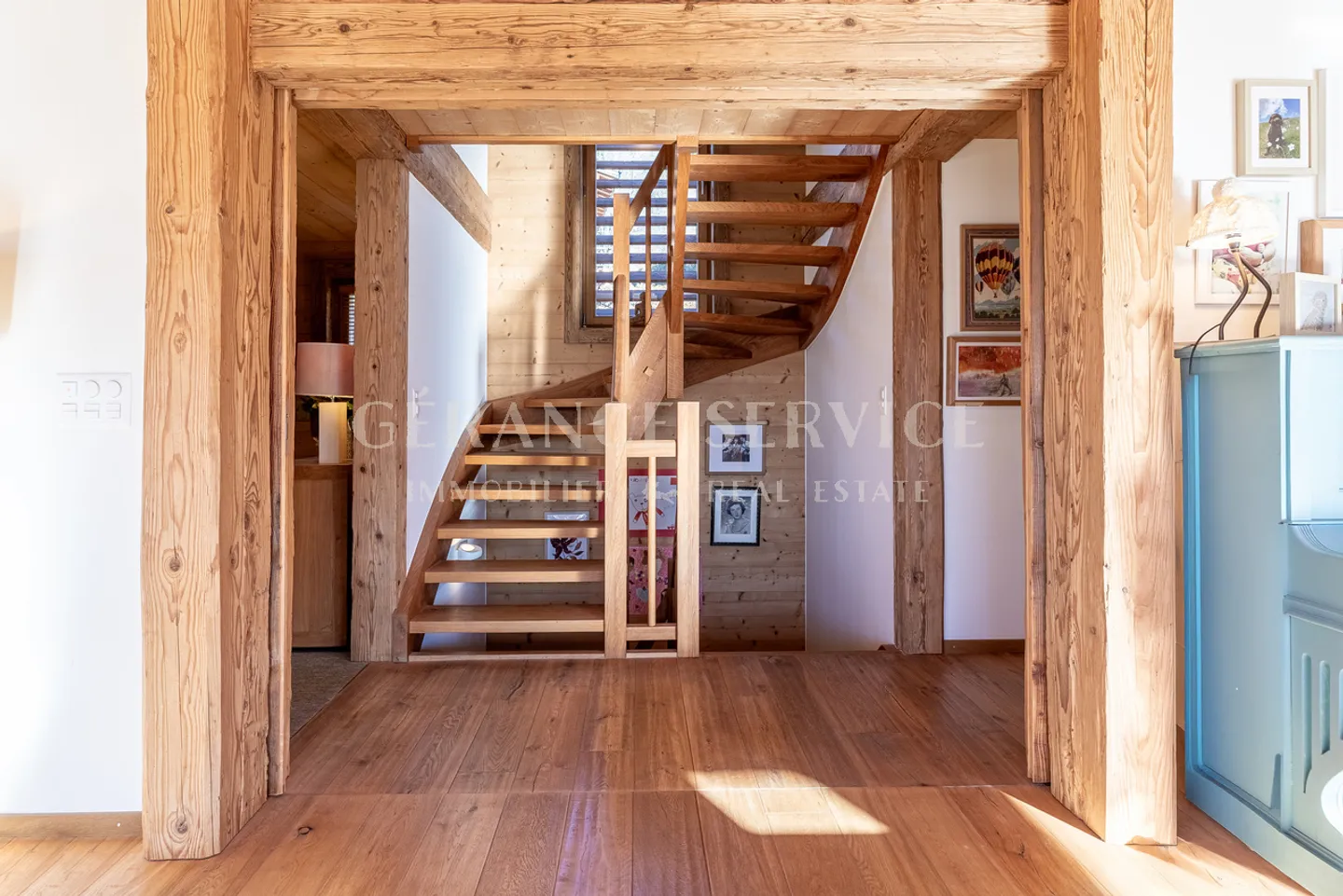 Chalet Charmant en Emplacement Ensoleillé - Photo 12 sur 25