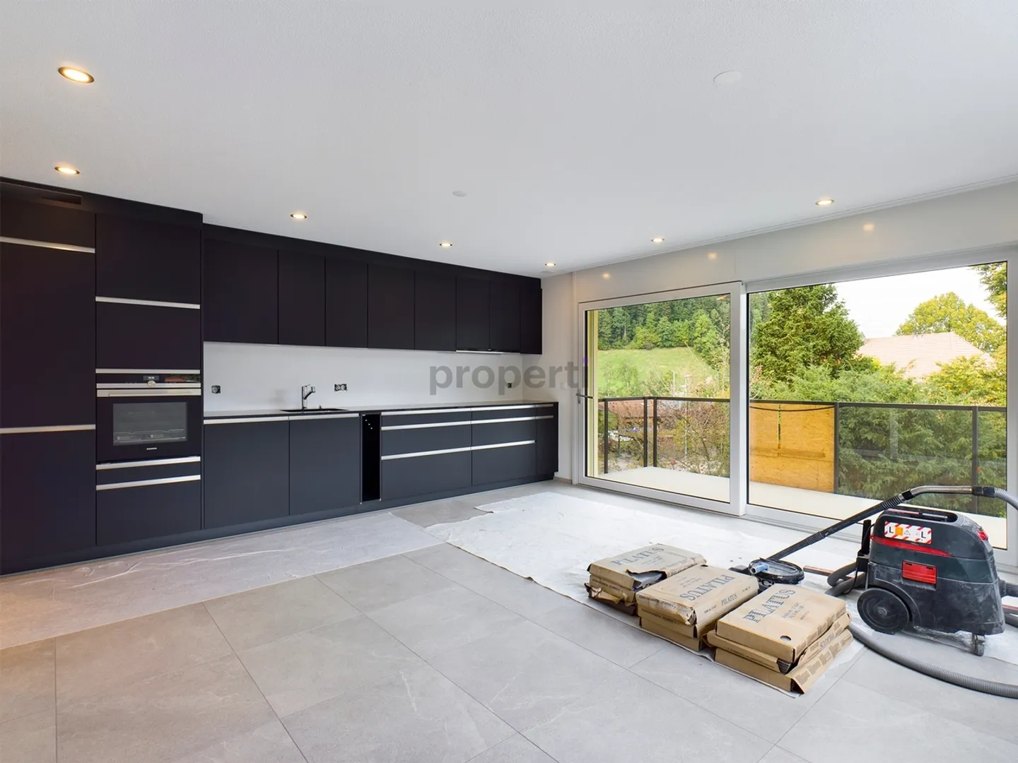 Appartamento moderno di 3,5 locali a Bärau con balcone e posto auto - Foto 4 di 10