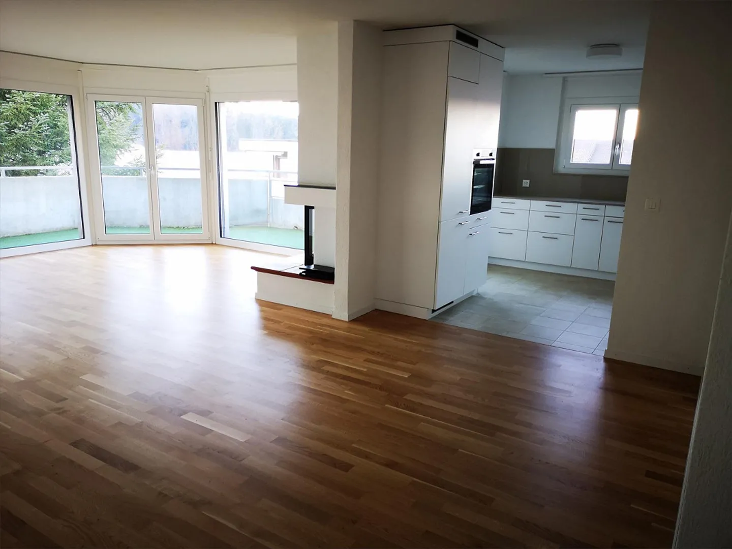 4.5 Room Beautiful Apartment in Schönbühl! - Photo 1 of 5