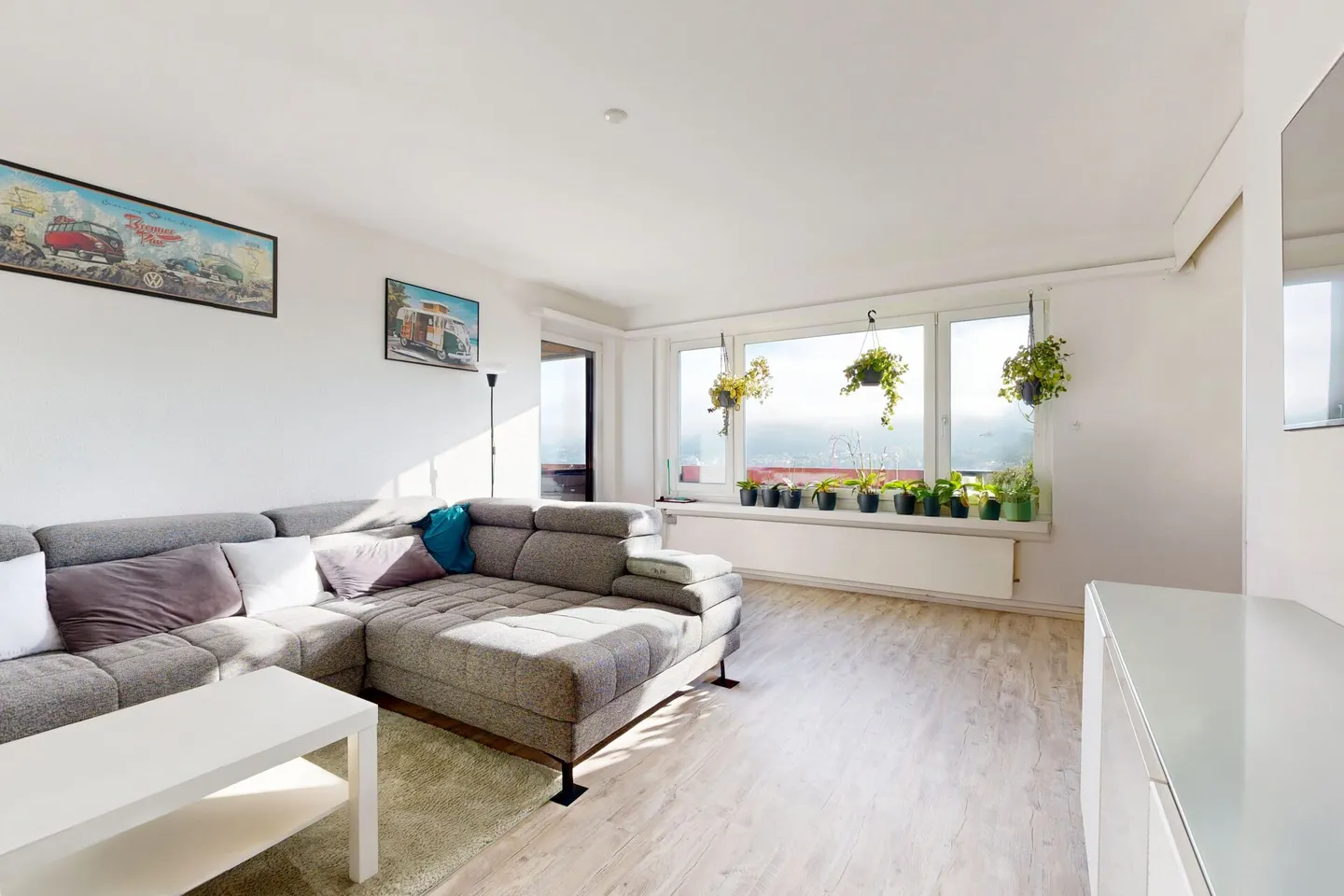 Condominio accessibile con vista ampia - Foto 6 di 16