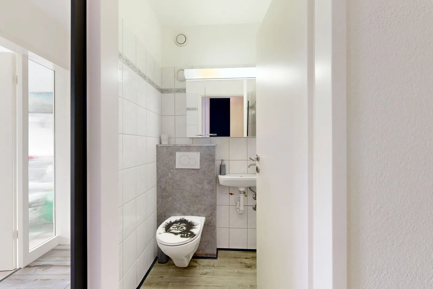 Condominio accessibile con vista ampia - Foto 10 di 16