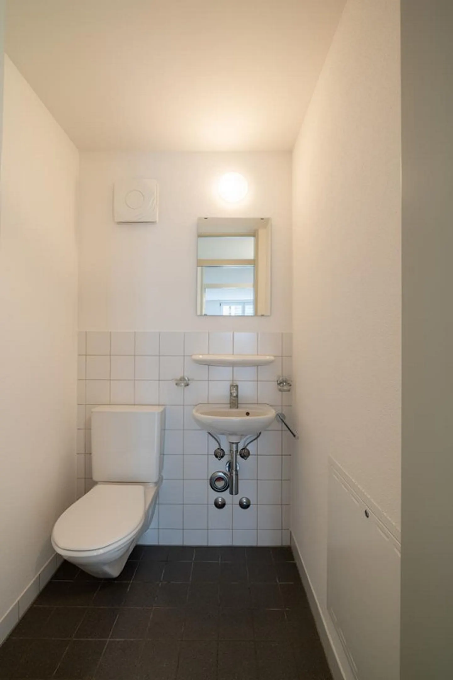 Central Living at the Färbi Site! - Photo 10 of 12