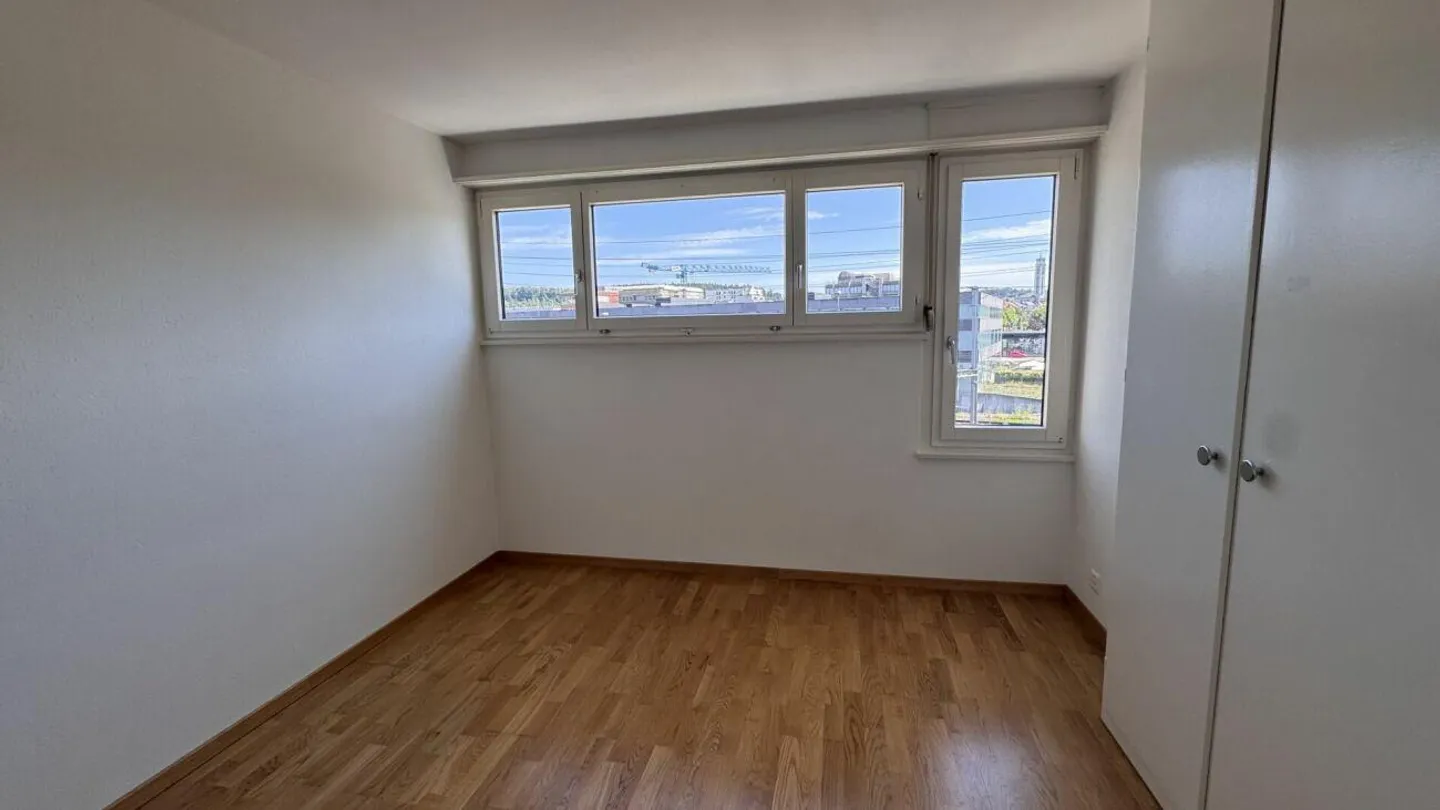 Appartement lumineux et spacieux de 5,5 pièces - Photo 6 sur 10