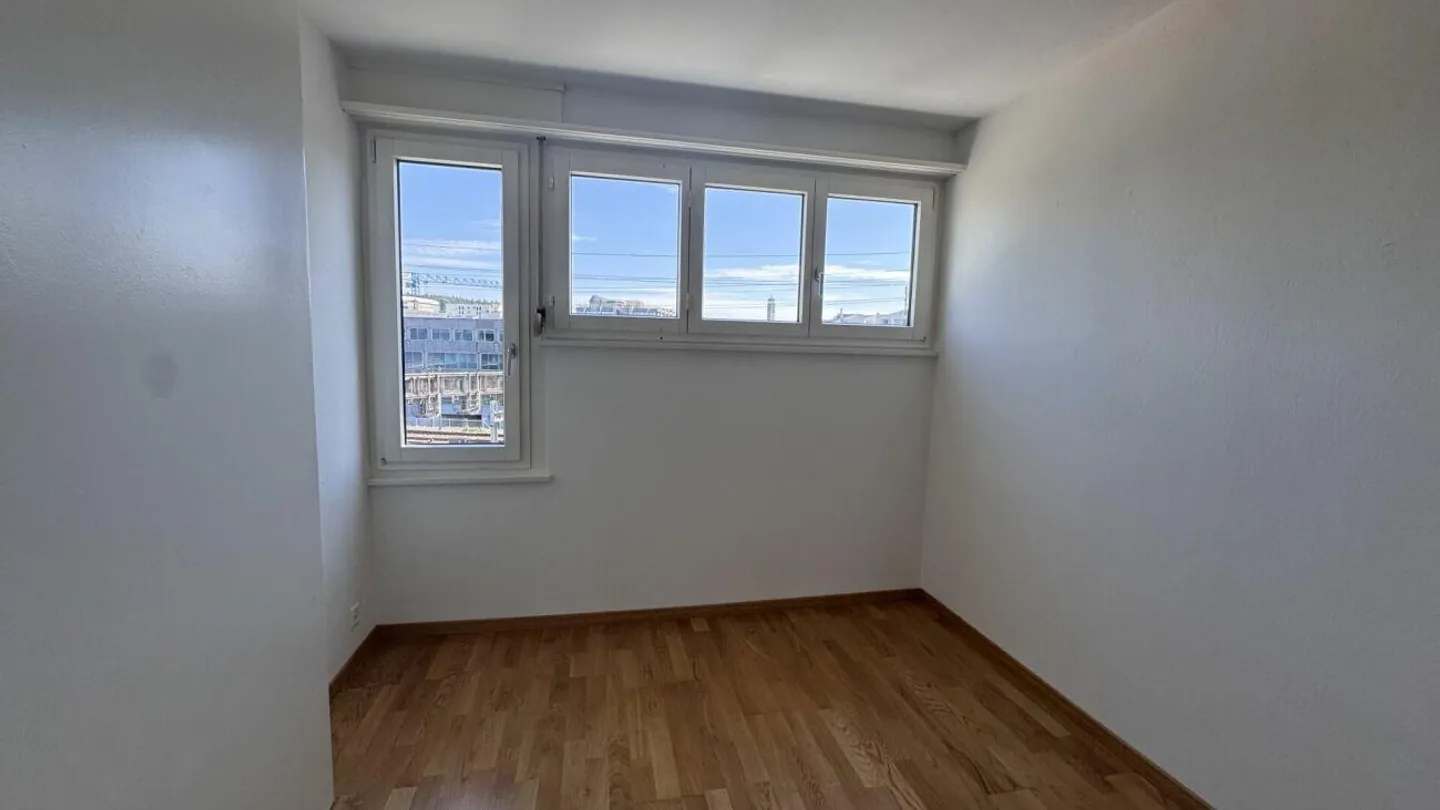 Appartement lumineux et spacieux de 5,5 pièces - Photo 7 sur 10