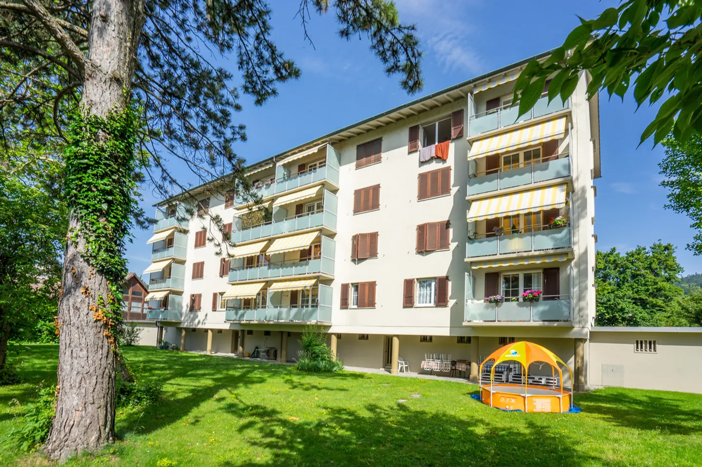 Attenzione! La tua nuova casa a Bienne! - Foto 1 di 10