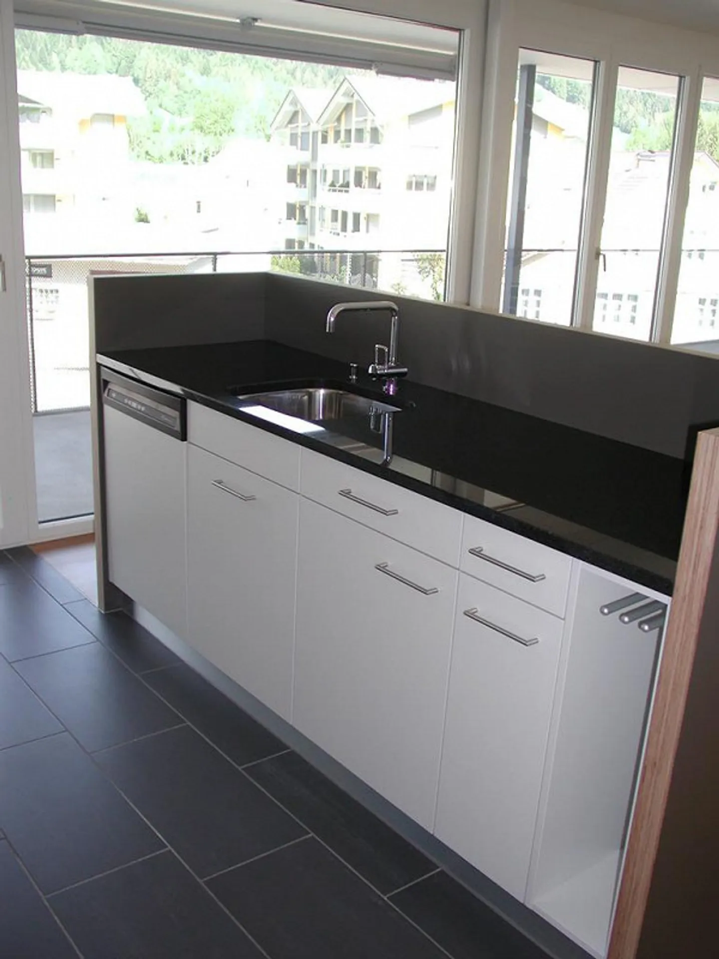 Appartamento accogliente nel verde - Foto 3 di 8