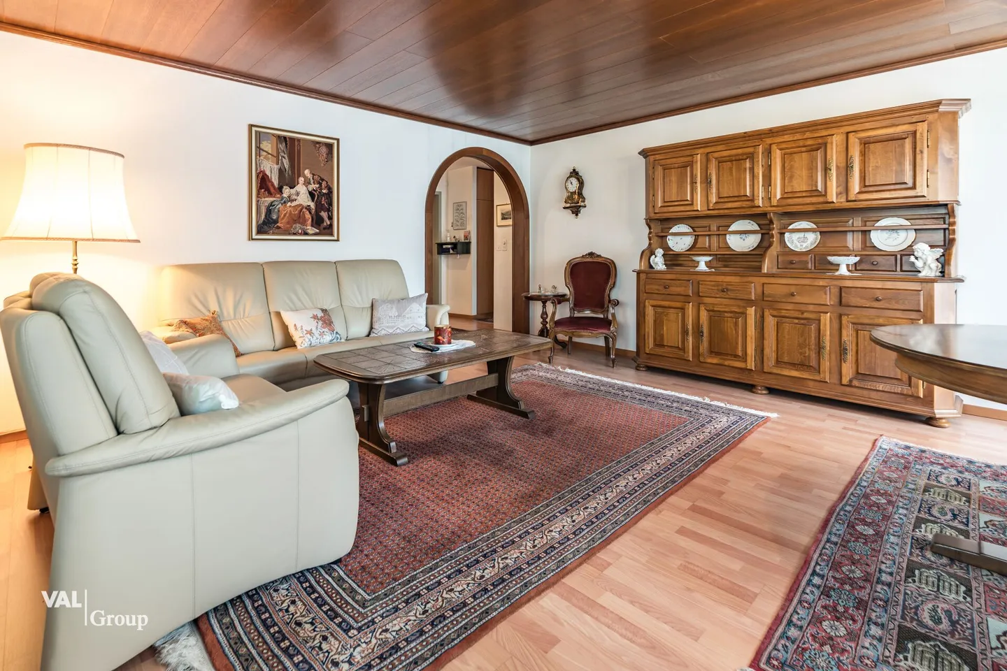 Appartement spacieux de 4,5 pièces dans un emplacement central à Visp - Photo 5 sur 11