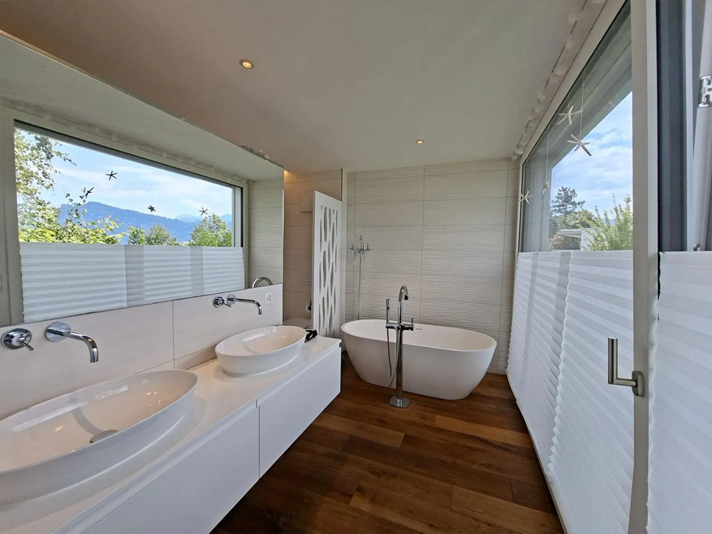 Maison individuelle moderne de 6½ pièces avec vue sur le lac et la montagne - Photo 11 sur 15