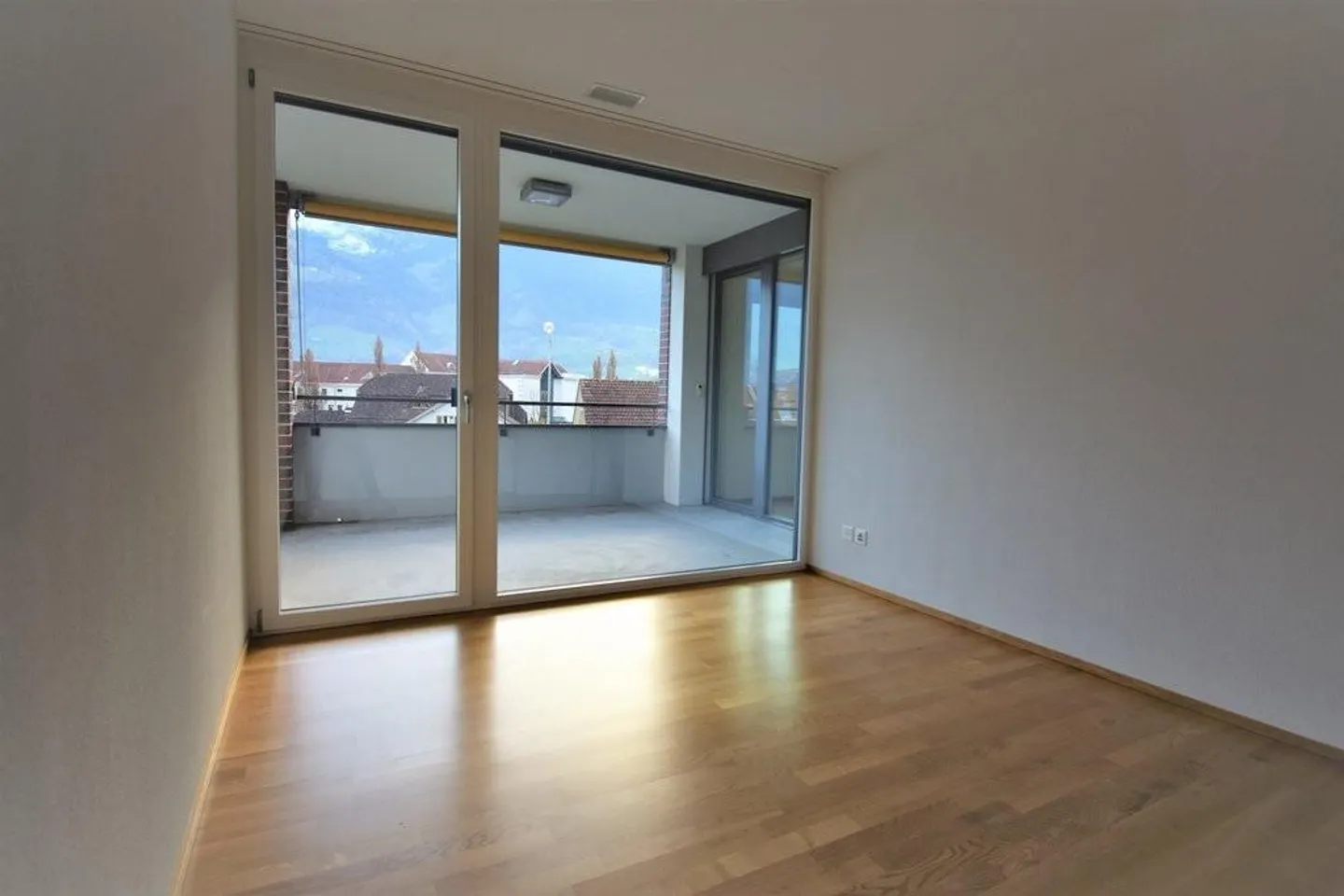 Appartement spacieux de 3,5 pièces dans un emplacement central - Photo 7 sur 9