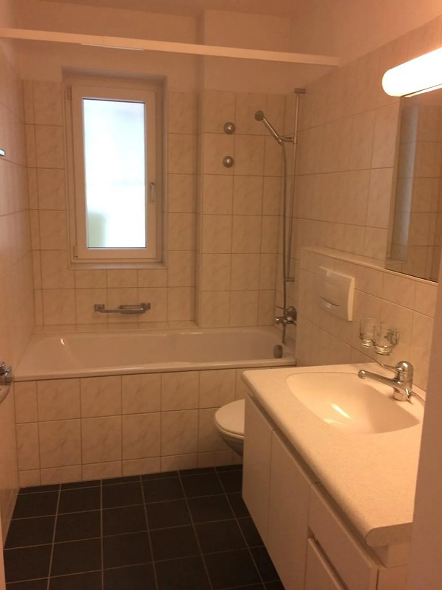Votre appartement dans un emplacement central à Köniz ! - Photo 3 sur 5