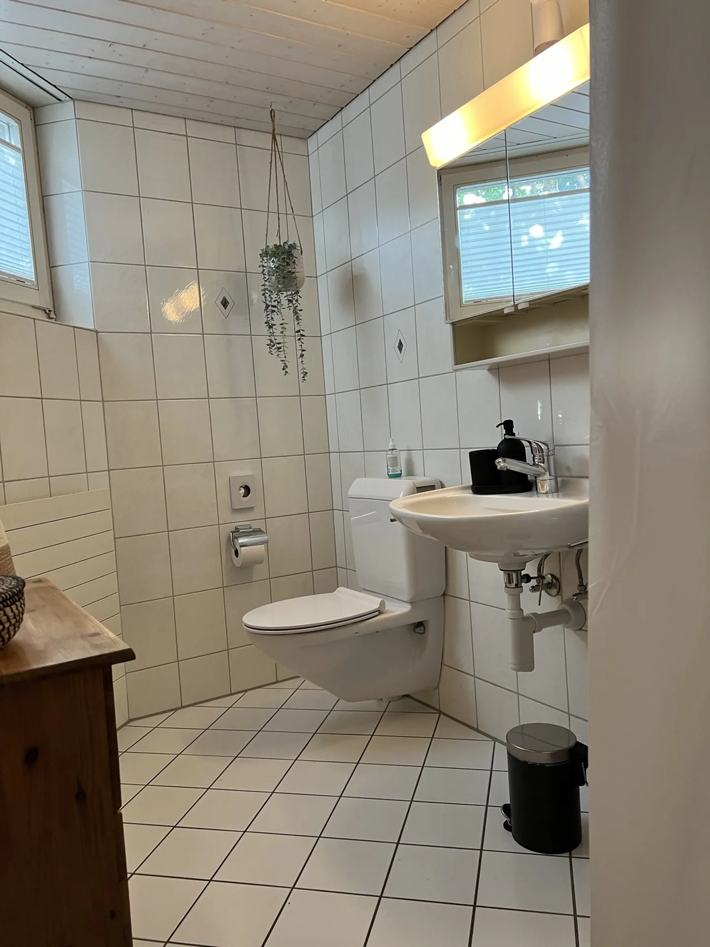 STUDIO IN THUN (BE), FURNISHED, TEMPORARY - Photo 5 of 7