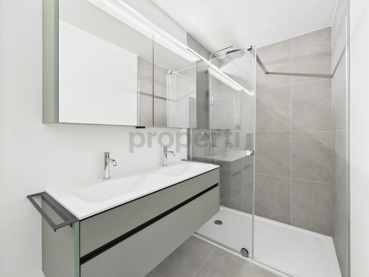 Renovated 5-room apartment in Altdorf, Canton UR - Photo 10 of 12