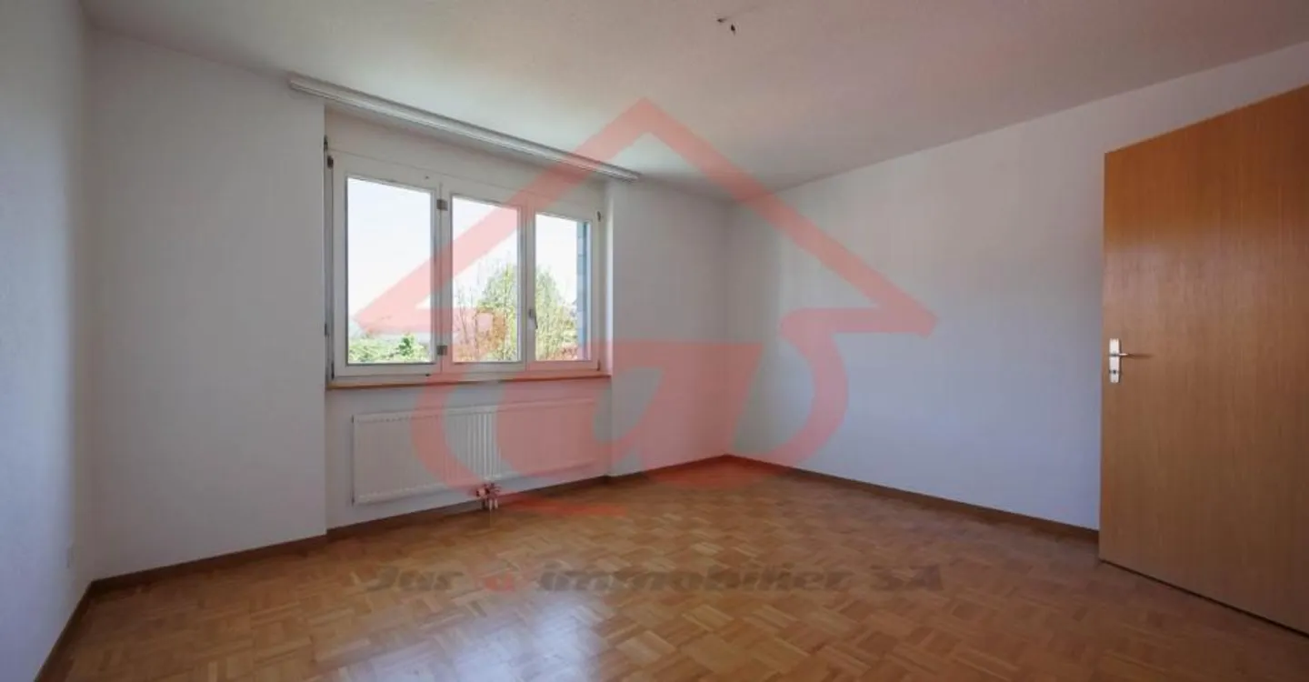 3-room apartment on the 2nd floor - Photo 5 of 13
