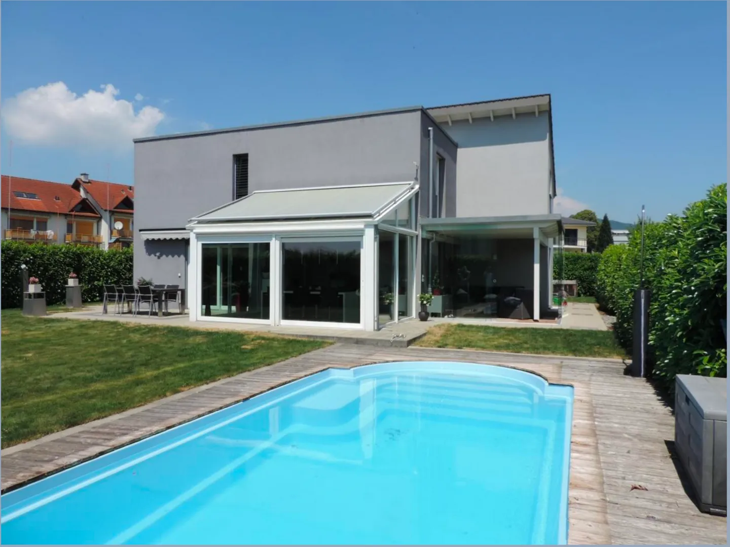 Casa unifamiliare esclusiva - Foto 1 di 36