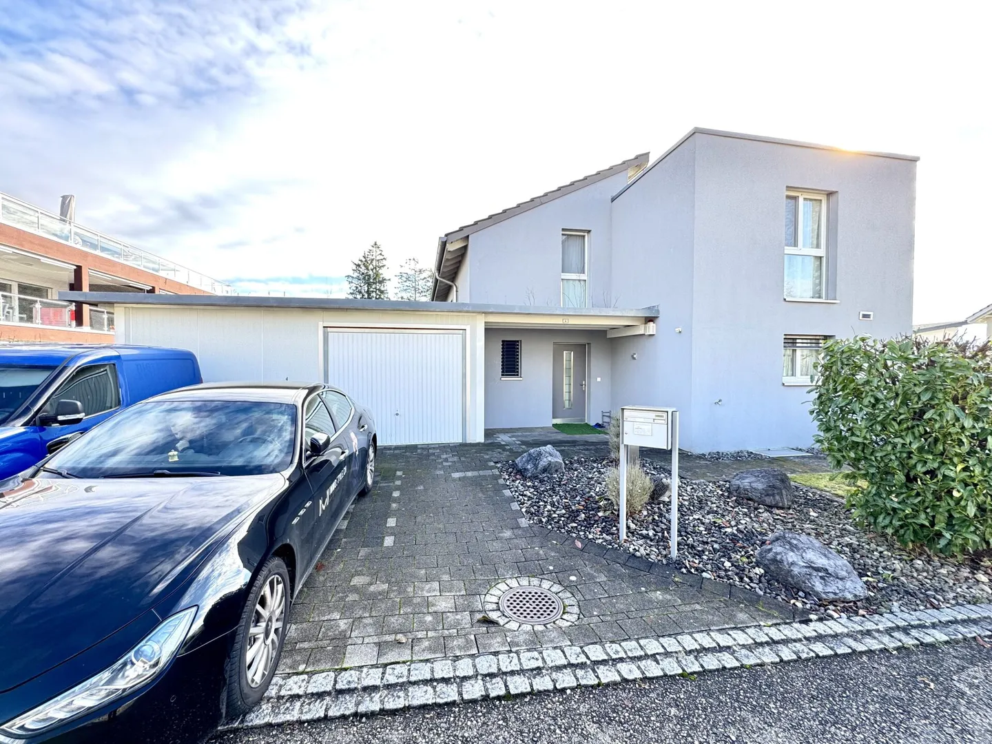 Casa unifamiliare esclusiva - Foto 3 di 36