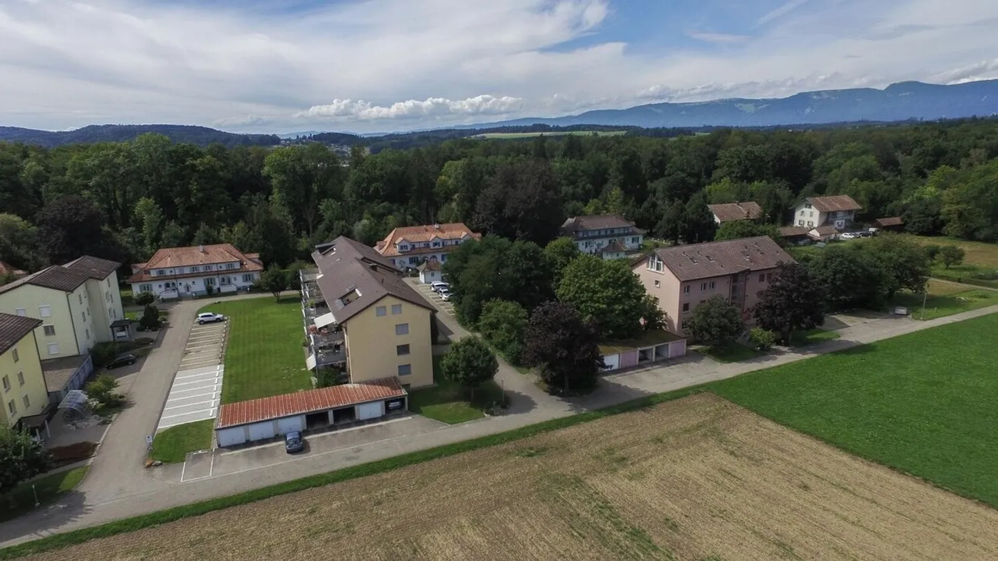 Tolle 4.5-Zimmerwohng im Hochparterre für Familien mit Spielplatz - Foto 1 von 9