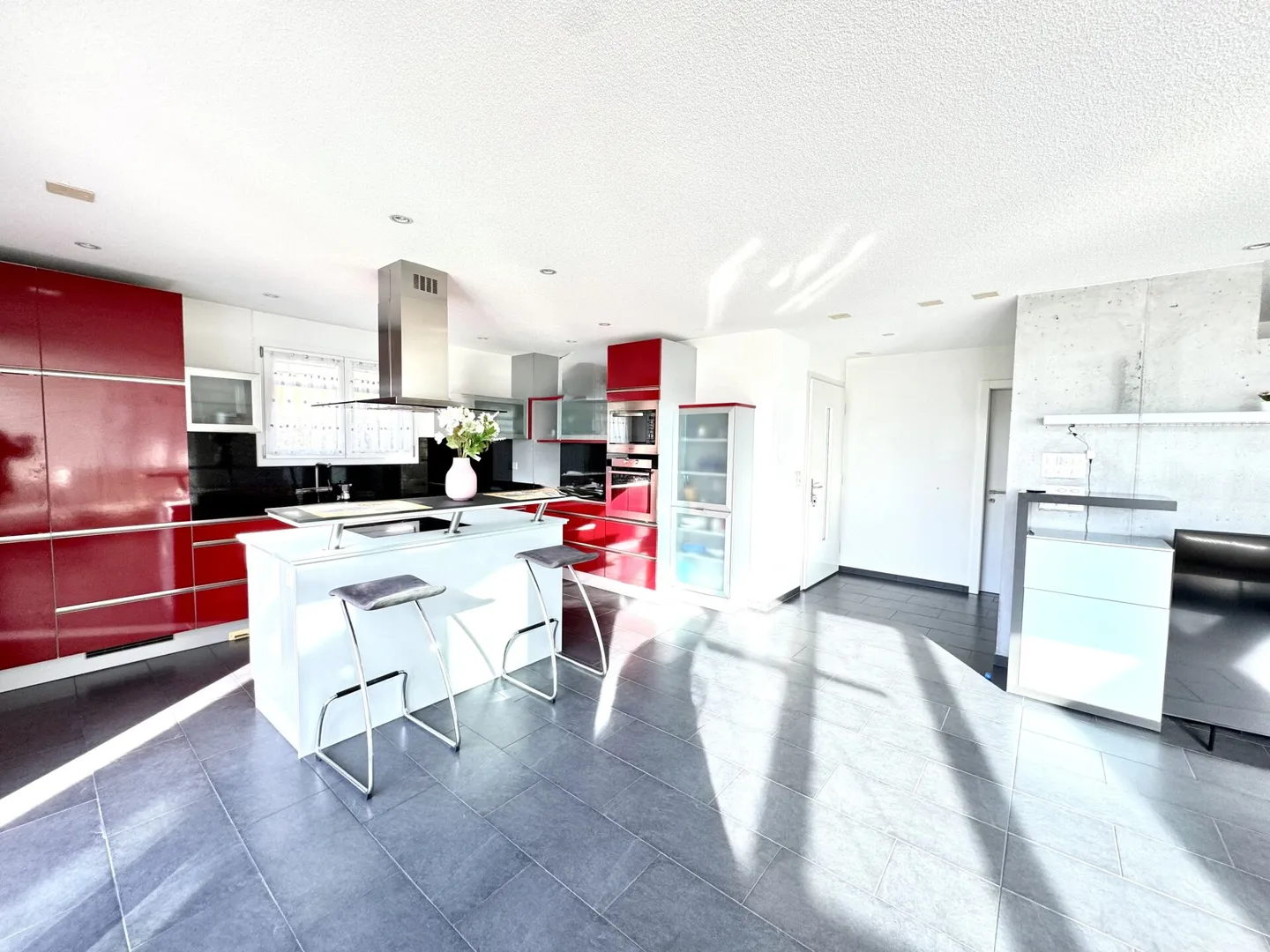 Casa unifamiliare esclusiva - Foto 8 di 36