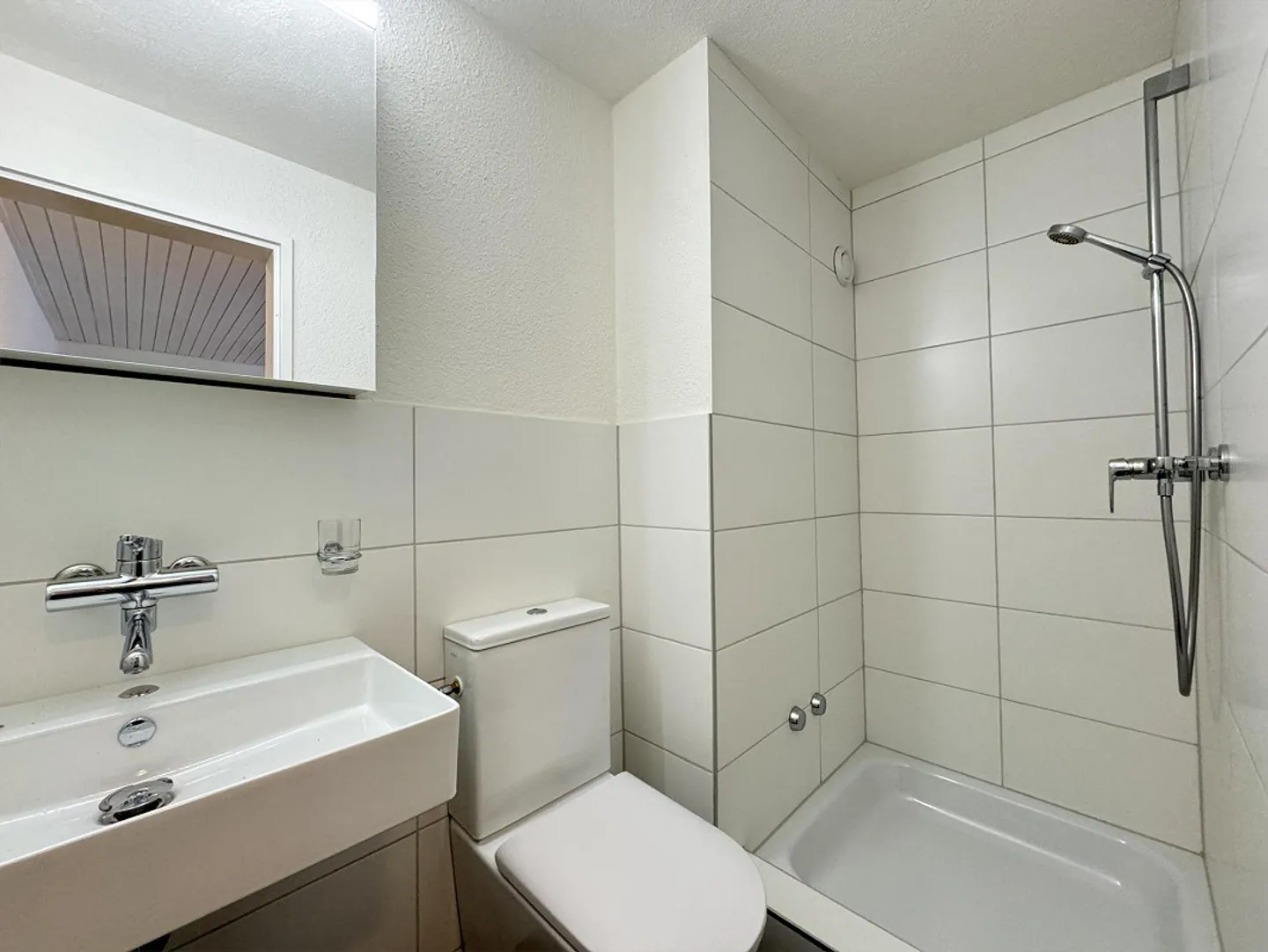 Charmante Wohnung mit Balkon - Foto 3 von 6