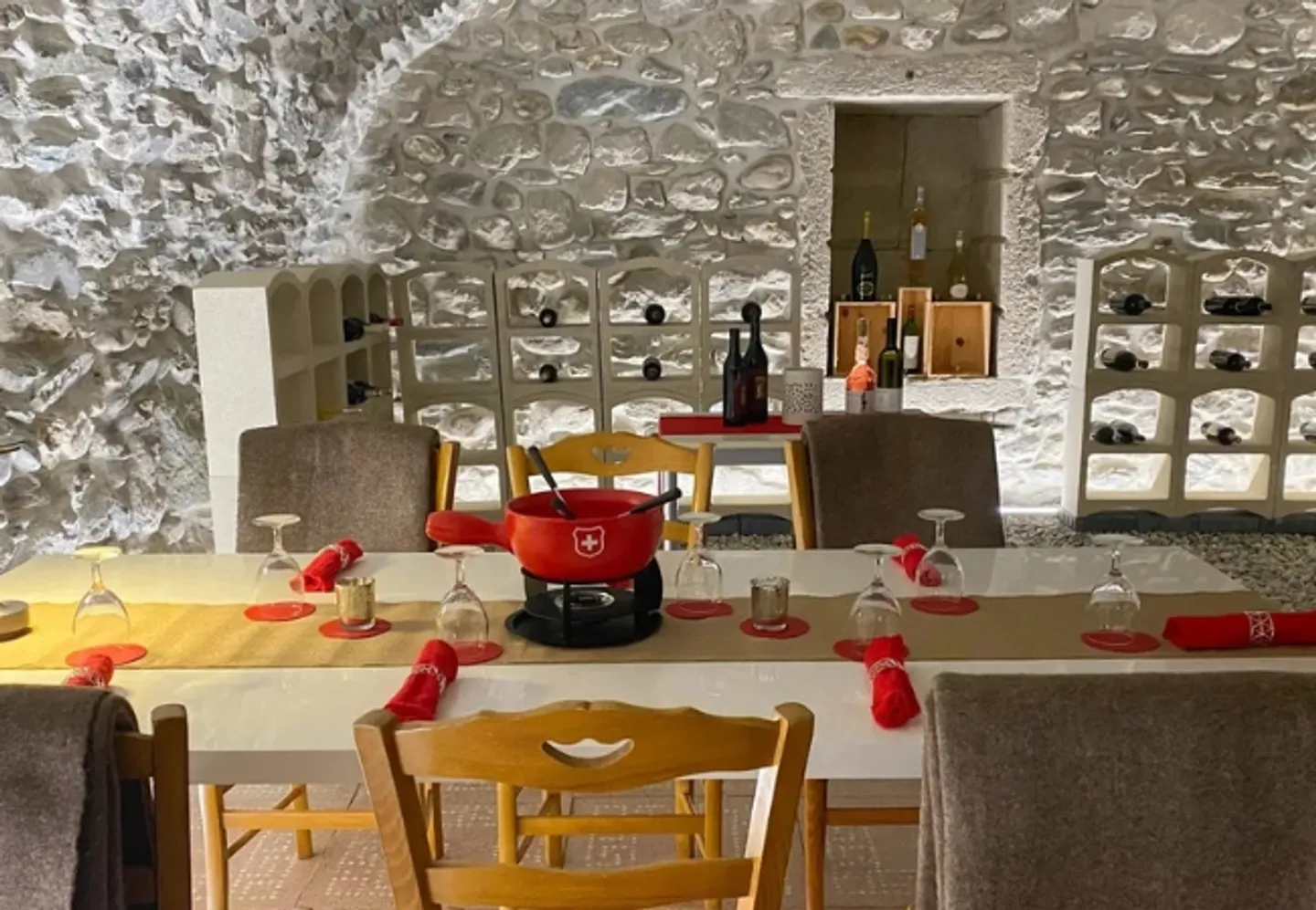 Ferme Rénovée avec Équipements Haut de Gamme - Photo 8 sur 12