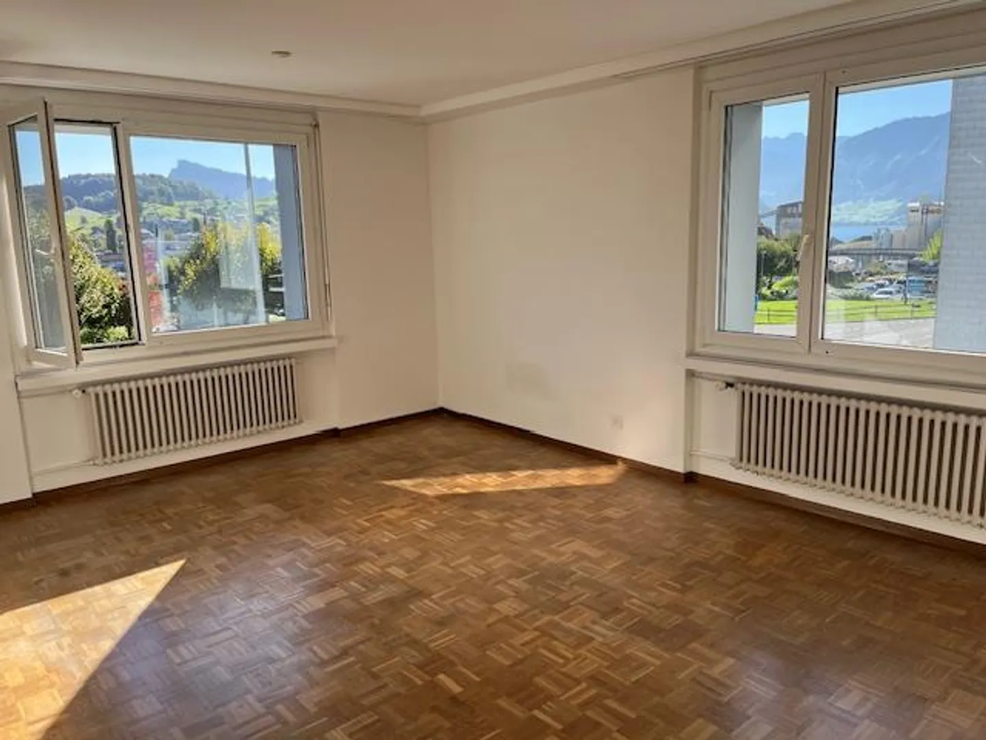 Ruhige 3-Zimmer-Wohnung in Horw - Foto 2 von 9