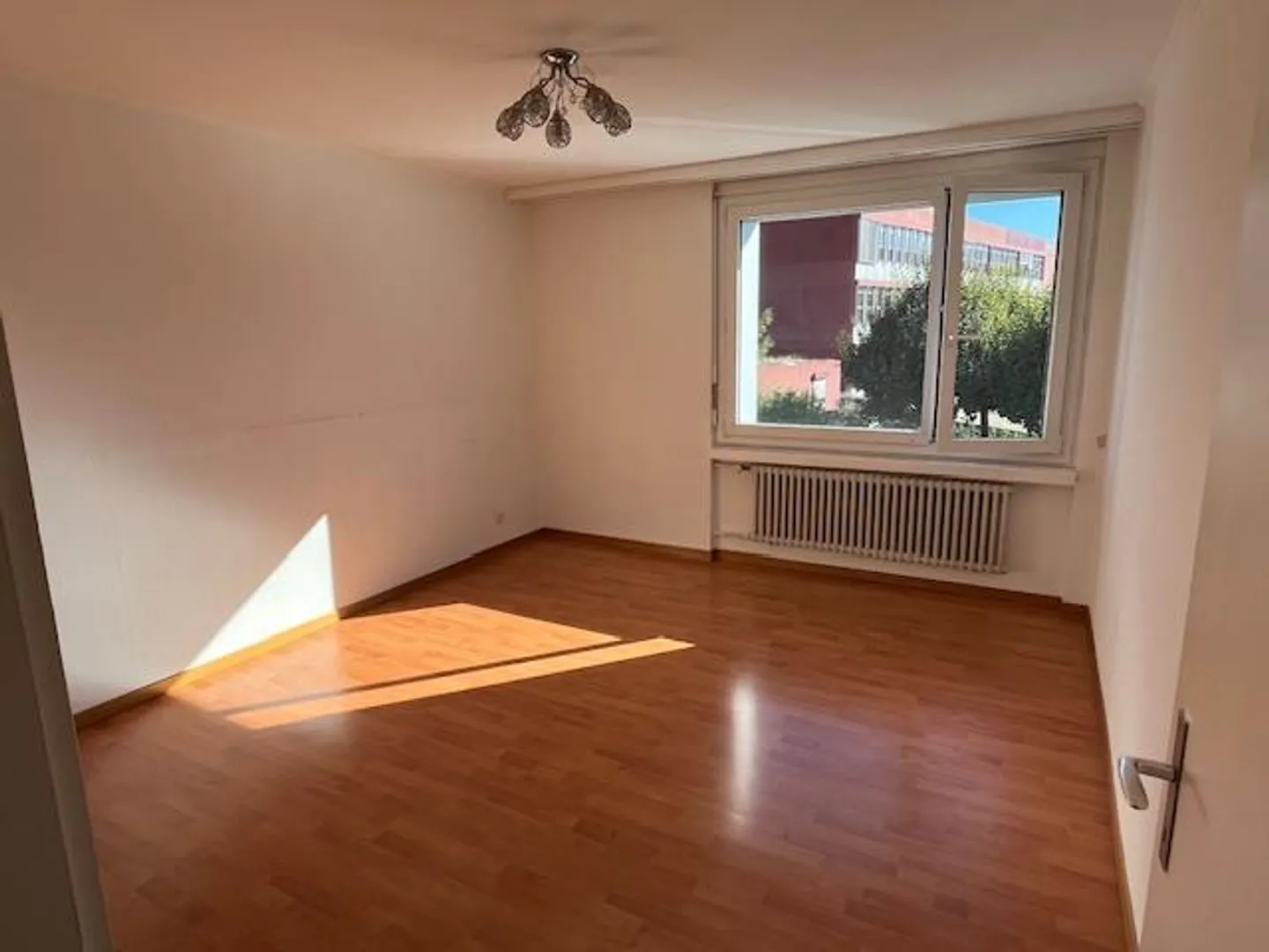 Ruhige 3-Zimmer-Wohnung in Horw - Foto 4 von 9