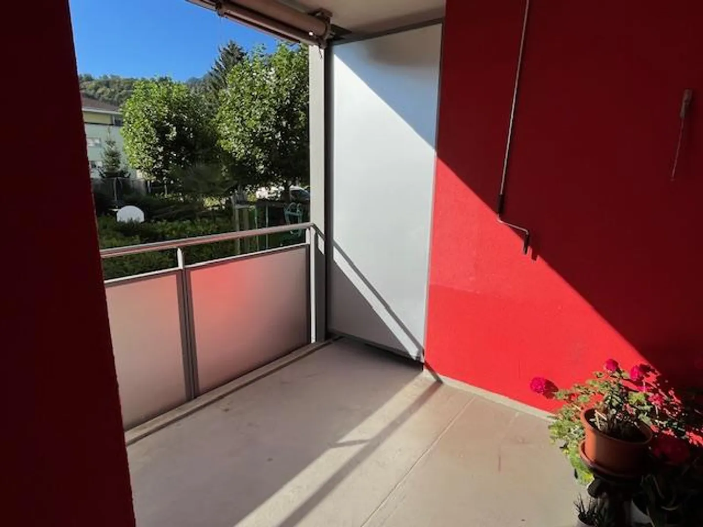 Ruhige 3-Zimmer-Wohnung in Horw - Foto 6 von 9