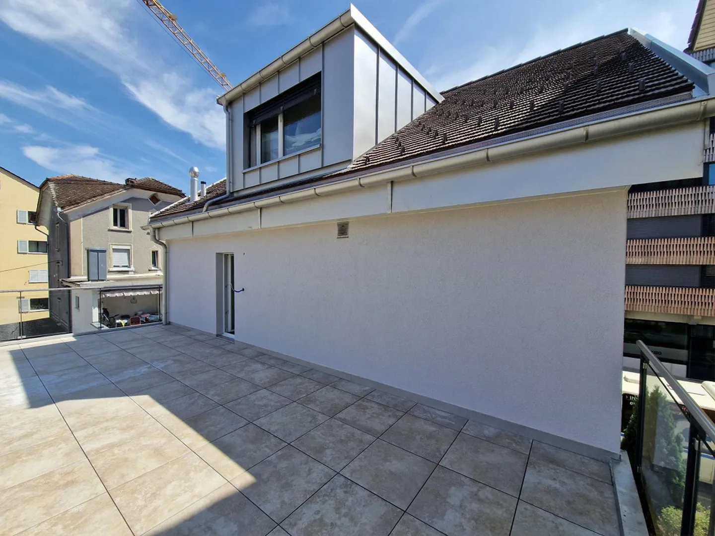 Appartamento duplex di 3,5 stanze in posizione centrale a Goldau - Foto 14 di 27