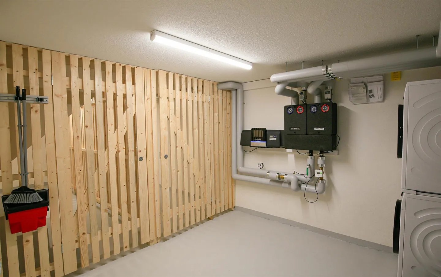 Appartamento duplex di 3,5 stanze in posizione centrale a Goldau - Foto 19 di 27