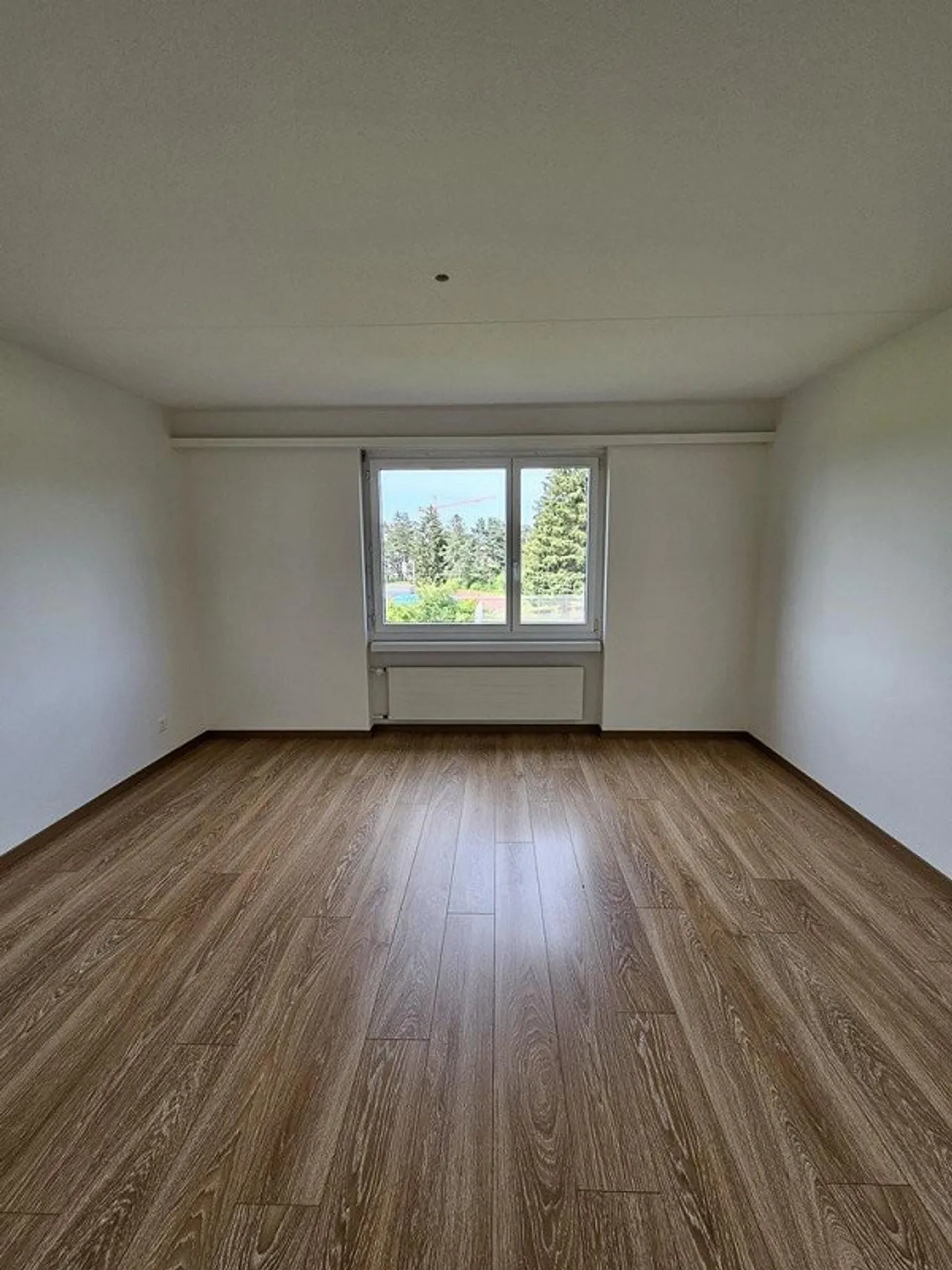 Sanierte Wohnung im Herzen von Zürich-Affoltern - Foto 6 von 10