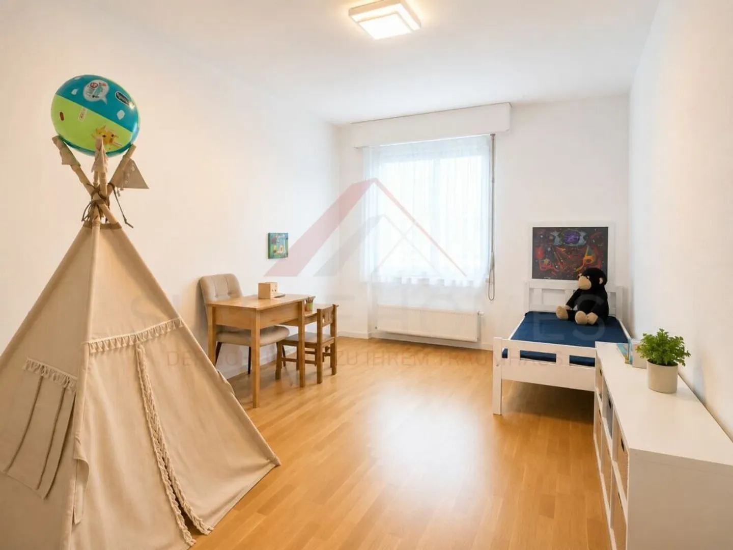 Living Above the Rooftops of Burgdorf - Bright 3.5 Room Apartment with a View - Photo 10 of 13