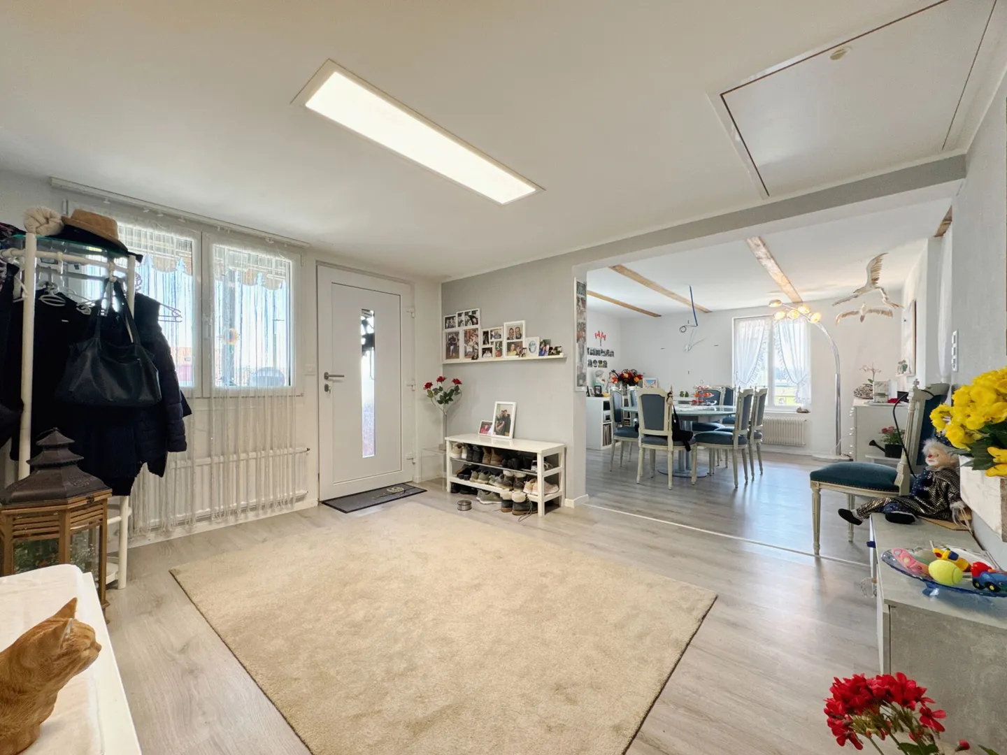 Spacious 5.5-room penthouse apartment with gallery in the green - Photo 2 of 16