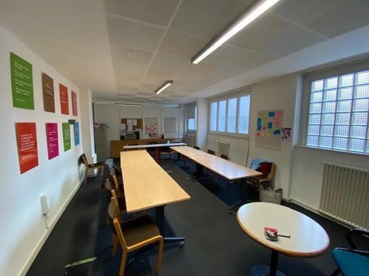 Arcade near the Cornavin train station - Photo 5 of 12