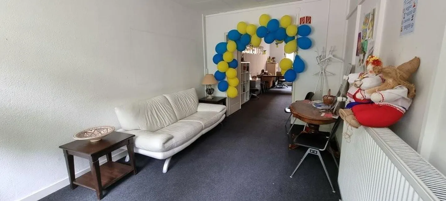 Arcade near the Cornavin train station - Photo 3 of 12