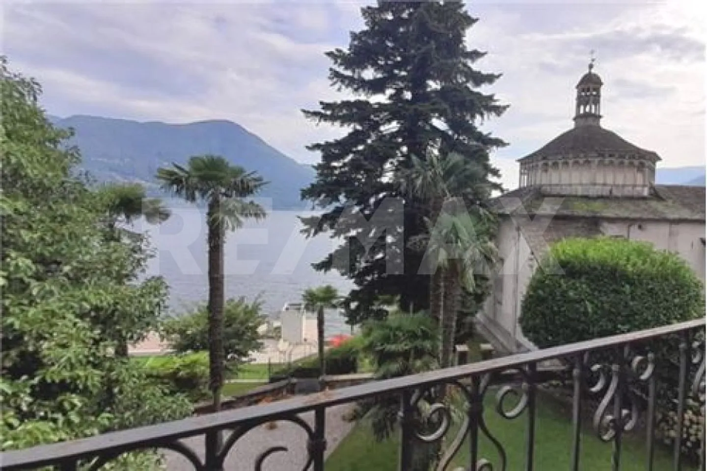 Dream Villa in Brissago: A Paradise on Lake Maggiore - Photo 12 of 13