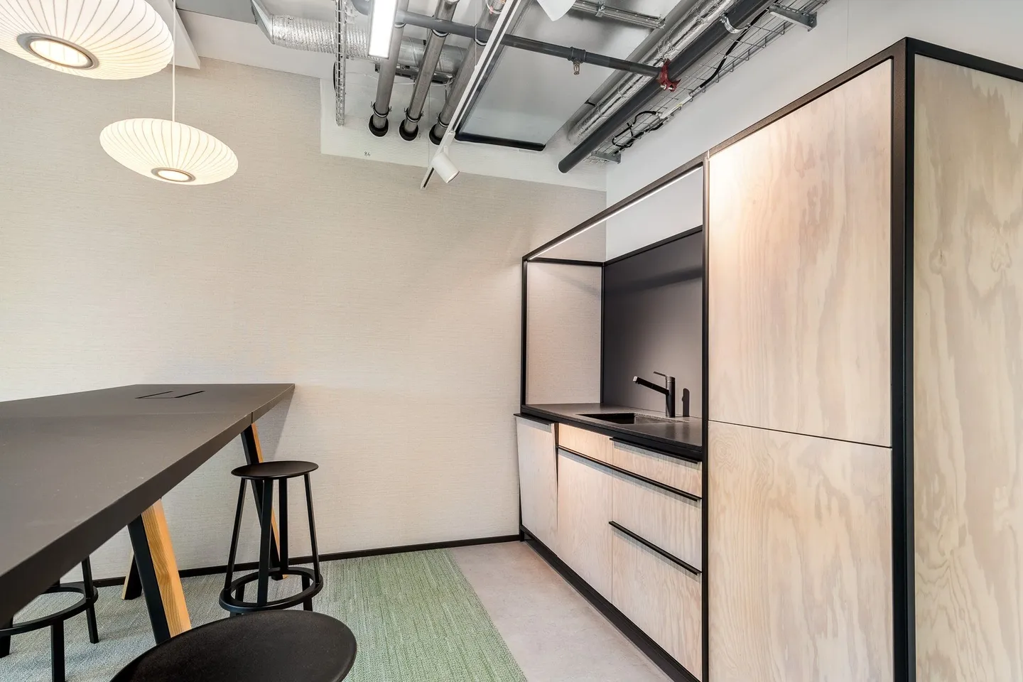 R2 Tower - Porta la tua azienda a nuovi livelli - Foto 6 di 16