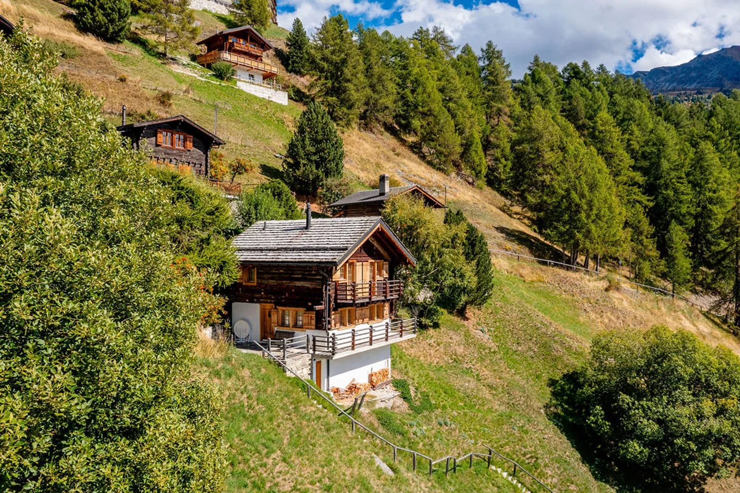 Chalet 4.5 Zimmer - Foto 1 von 14