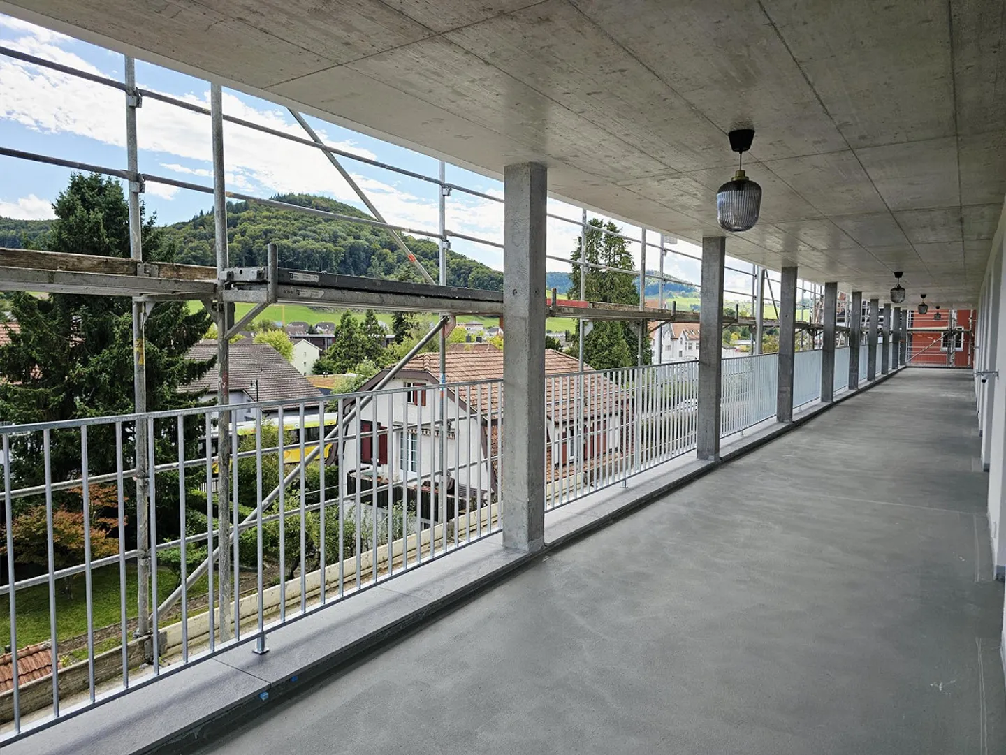 Prima occupazione - Spazio commerciale esclusivo con 6,5 stanze - Foto 1 di 14