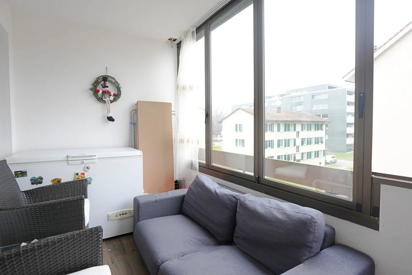 Renovated 5.5 Room Apartment in the Center of Wohlen - Photo 8 of 12