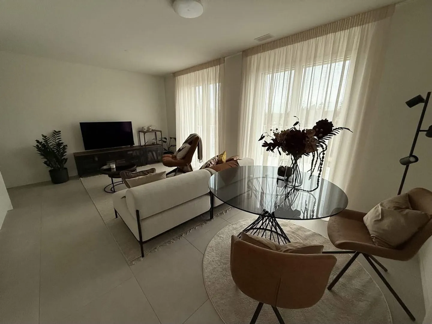 Appartement moderne et lumineux de 2,5 pièces avec grand balcon dans un nouveau bâtiment (2025) Wesemlin, Lucerne - Photo 9 sur 10