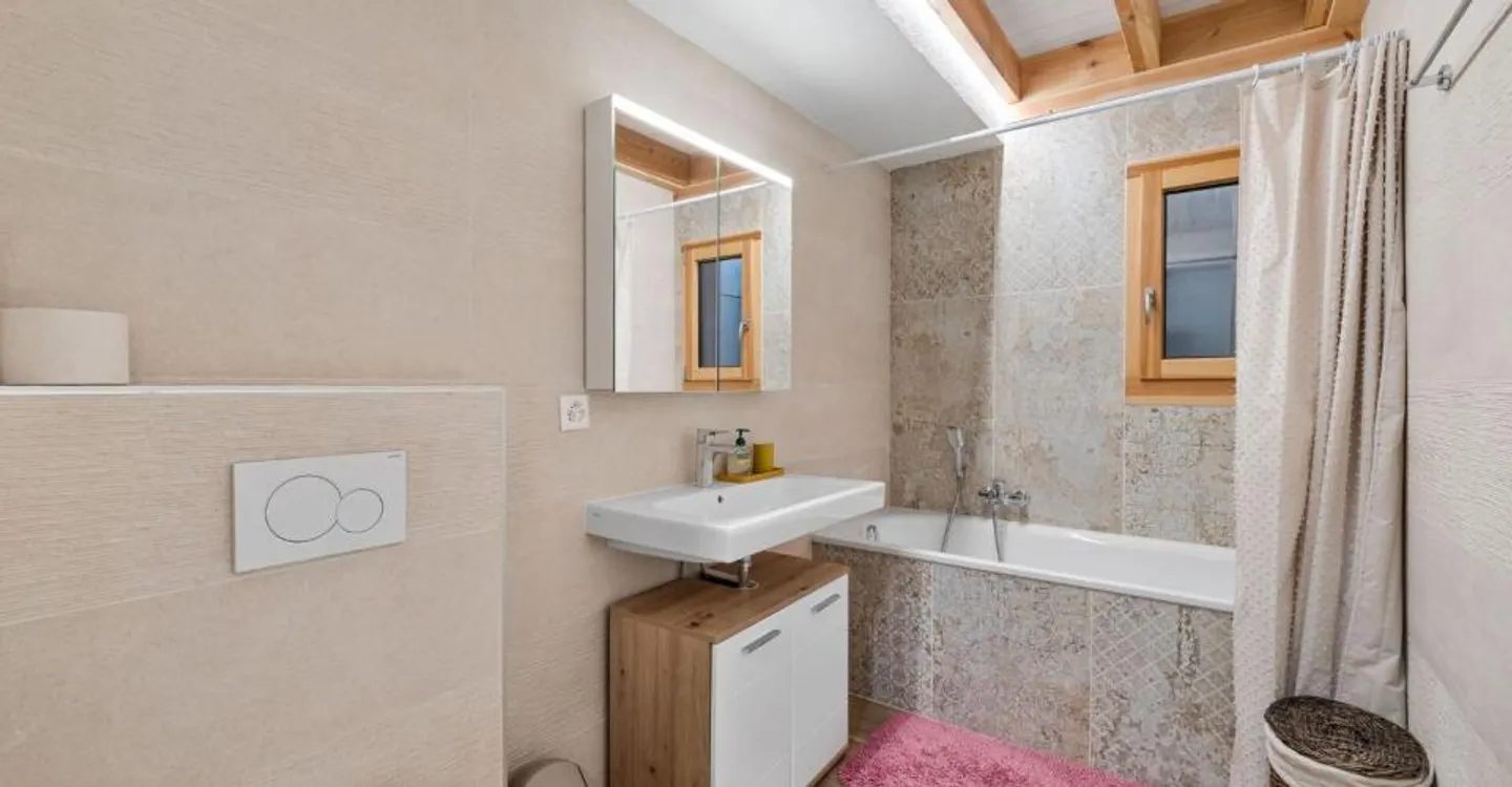 Incantevole villa a schiera 3 locali 1/2 di 110 m2 nel cuore dei vigneti di Saillon - Foto 6 di 12