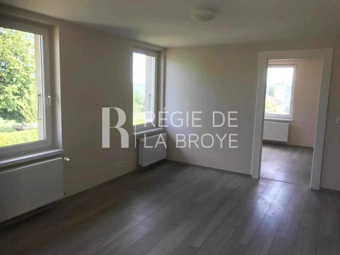 2.5-room apartment in Vallamand - Photo 3 of 7