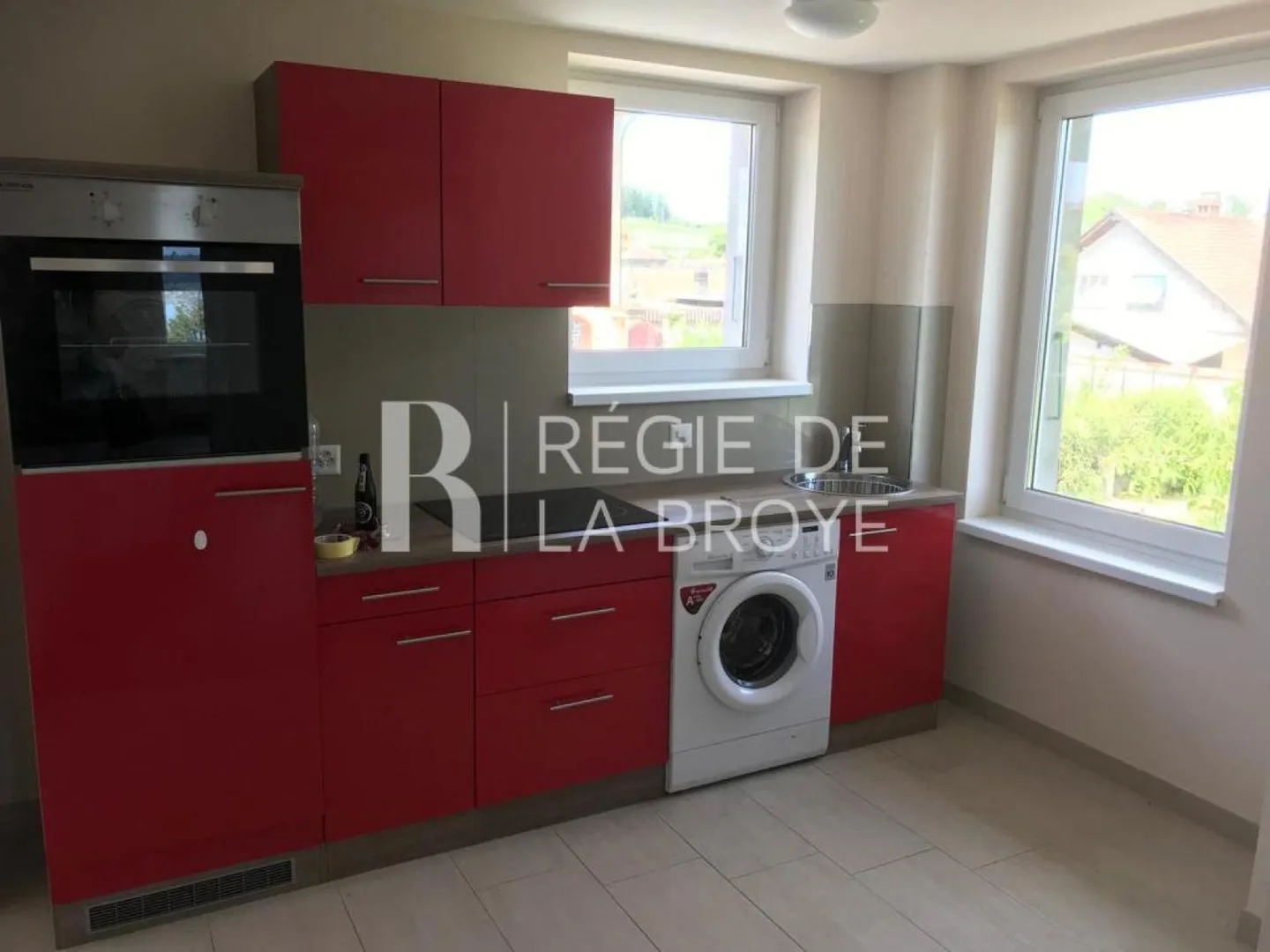 2.5-room apartment in Vallamand - Photo 2 of 7