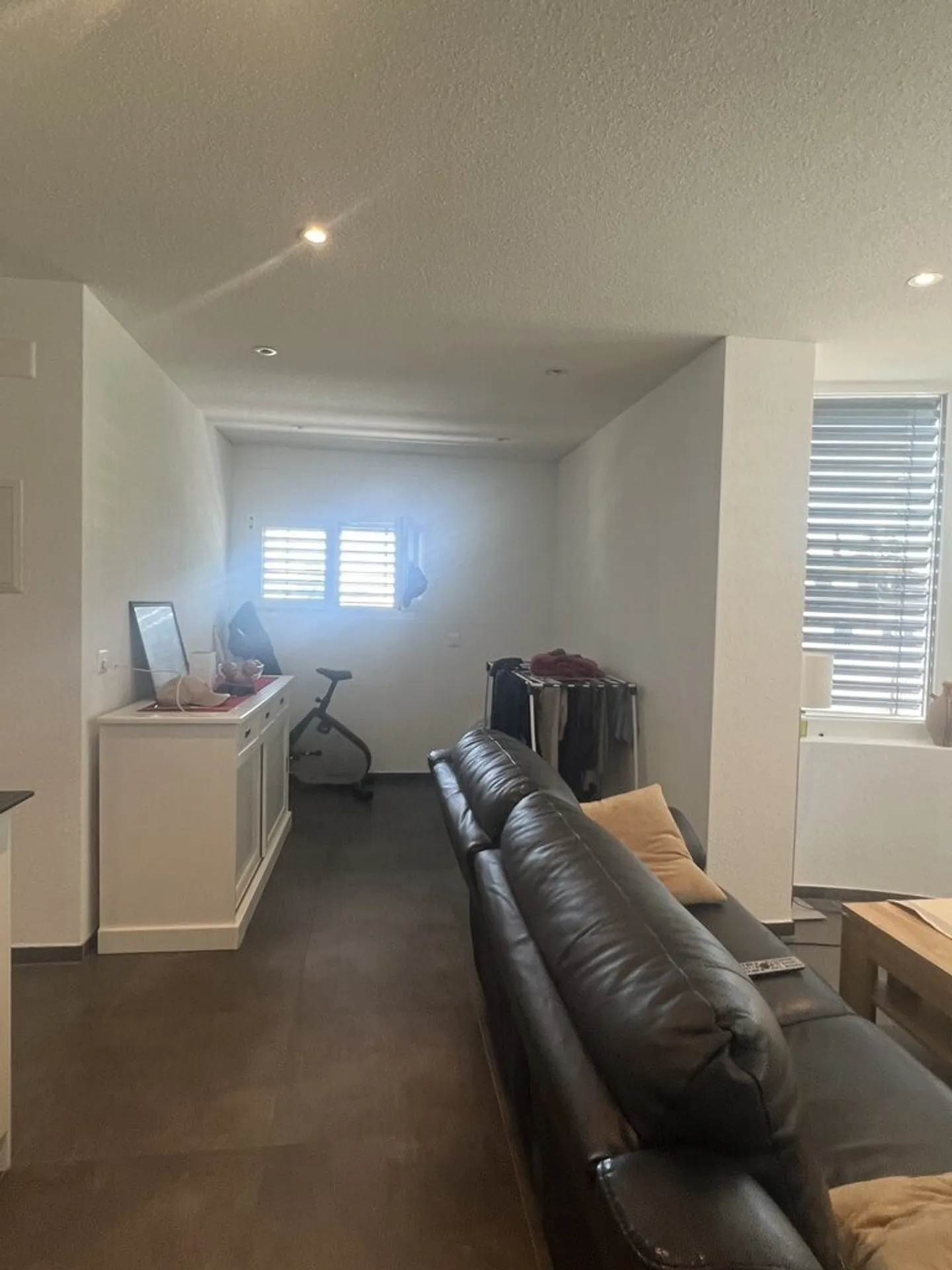 Charmant Appartement au Rez-de-Chaussée - Photo 2 sur 6