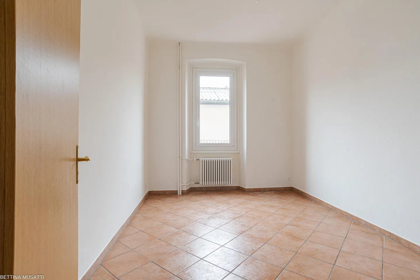 Geräumiges Büro zur Miete im Zentrum von Chiasso - Foto 3 von 5