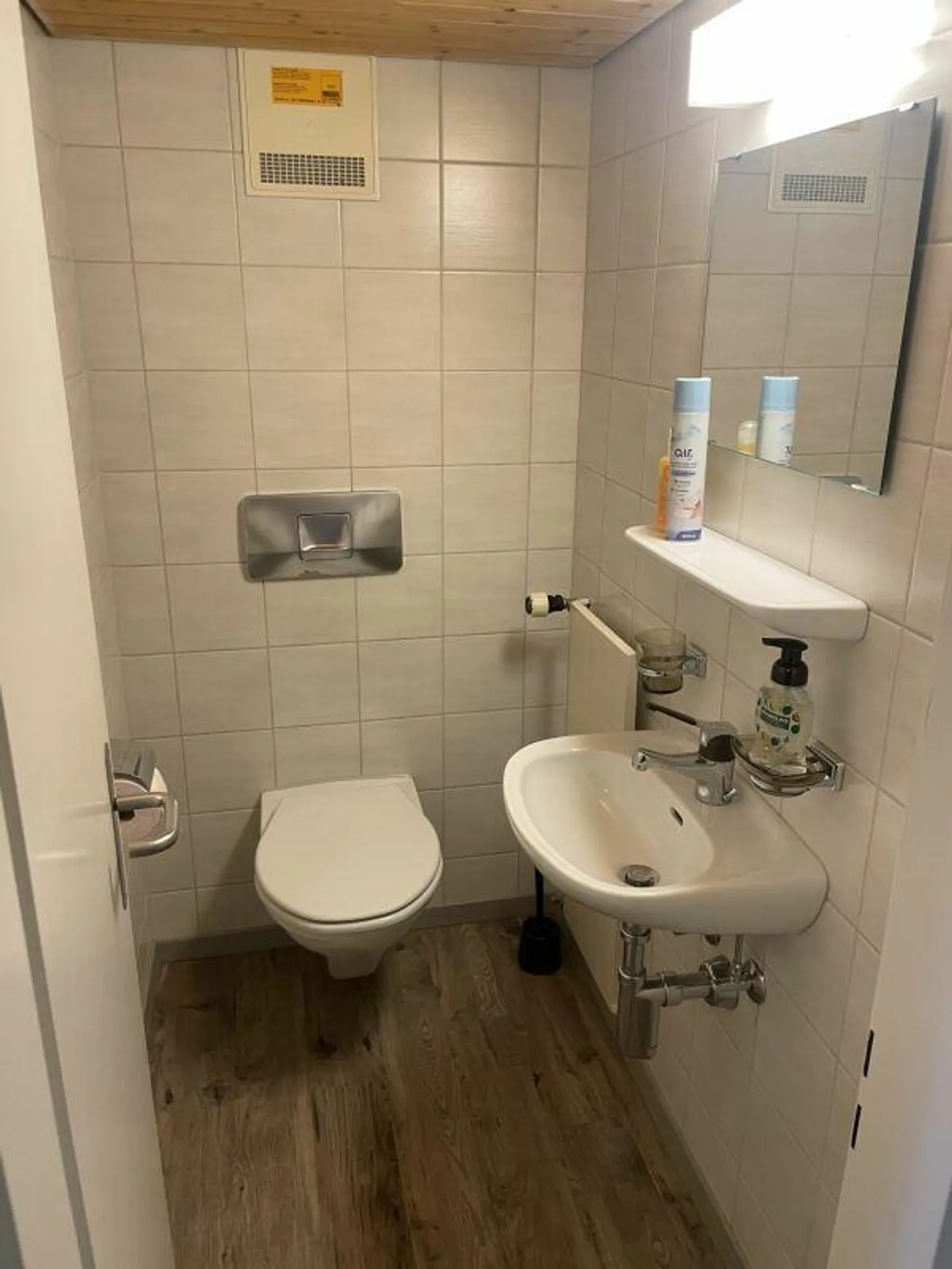 Adorabile appartamento duplex con vista sull'alto lago di Zurigo! - Foto 6 di 11