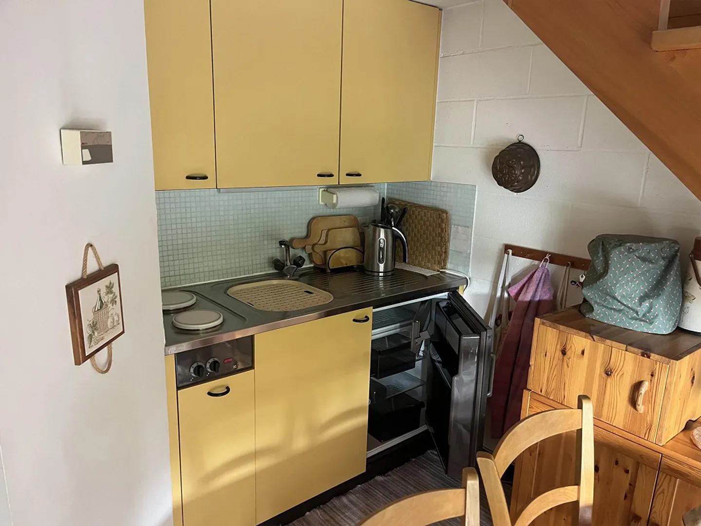 Quiet 2-room gallery apartment near Lugano - with balcony and parking space - Photo 7 of 11